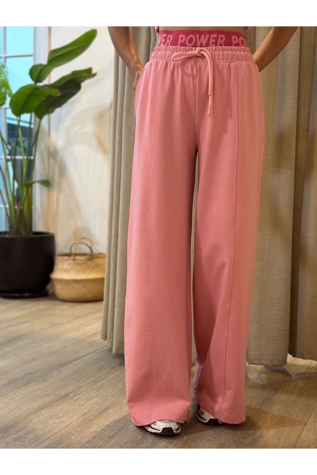 Style PEMBE BEL LASTİK DETAY PANTOLON