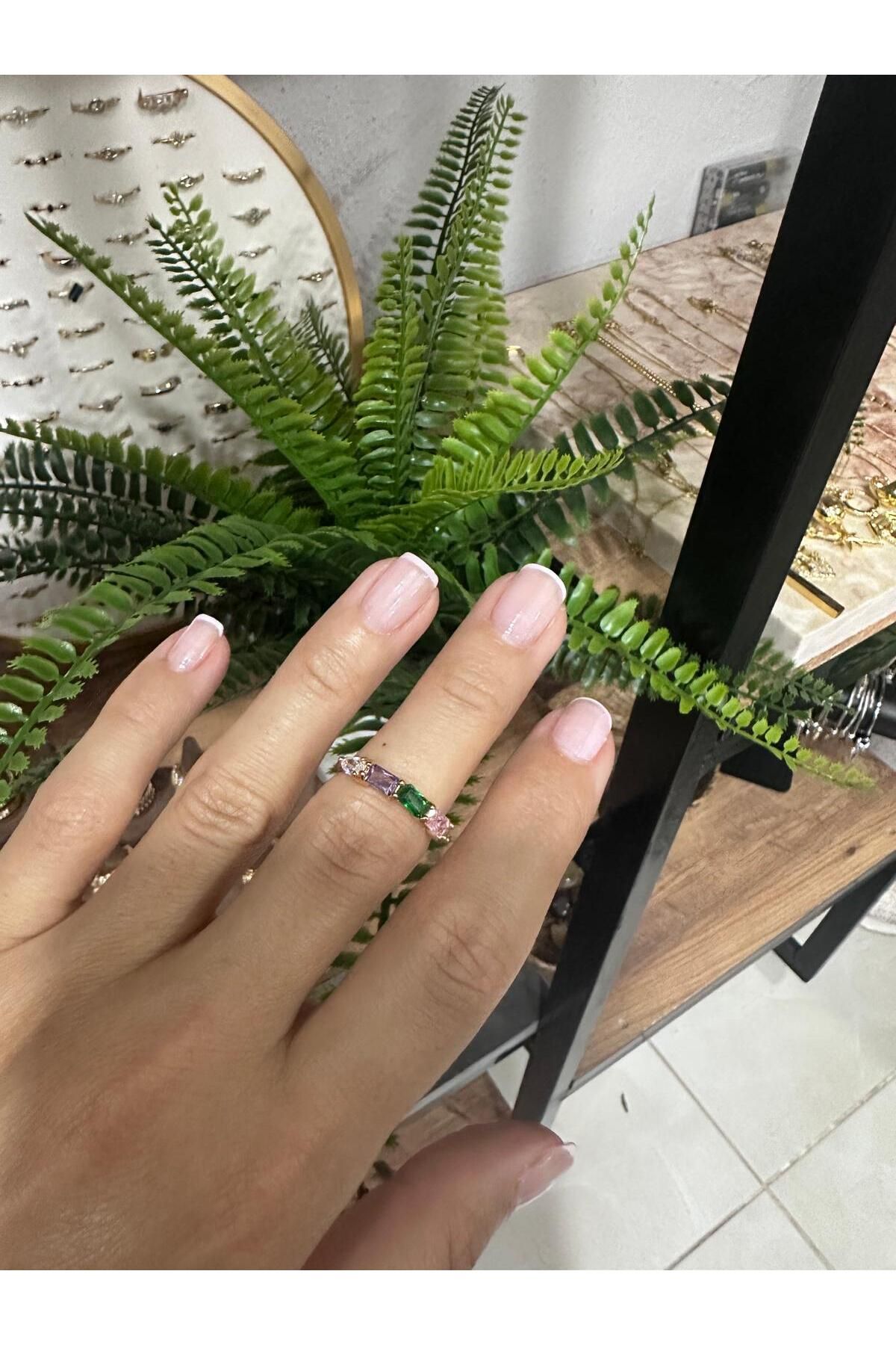 Store Yeşil Mor Taşlı Yüzük