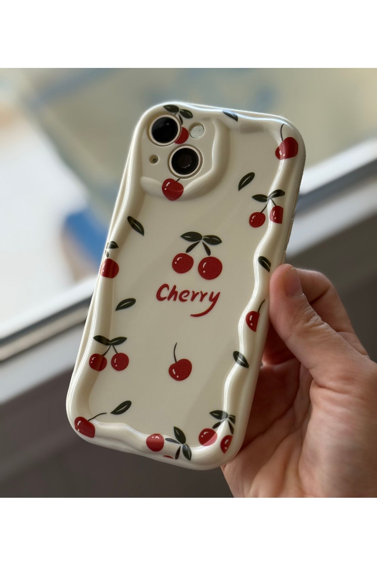 FİŞNEİLETİŞİM İPHONE 15 UYUMLU KİRAZ DESENLİ CHERRY KILIF