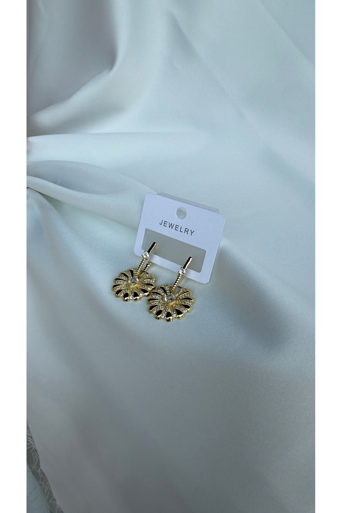 Tasarım Parıltı dalları gold küpe