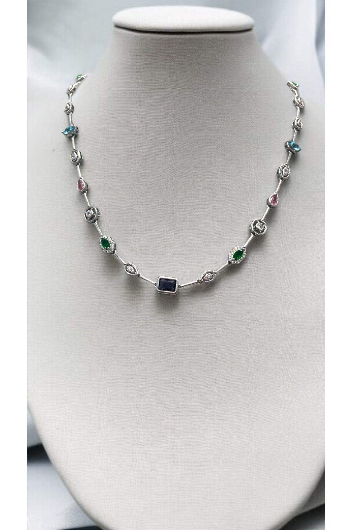 Bluw Jewelry Çok Renkli Taşlı Y Kolye Full Taşlı