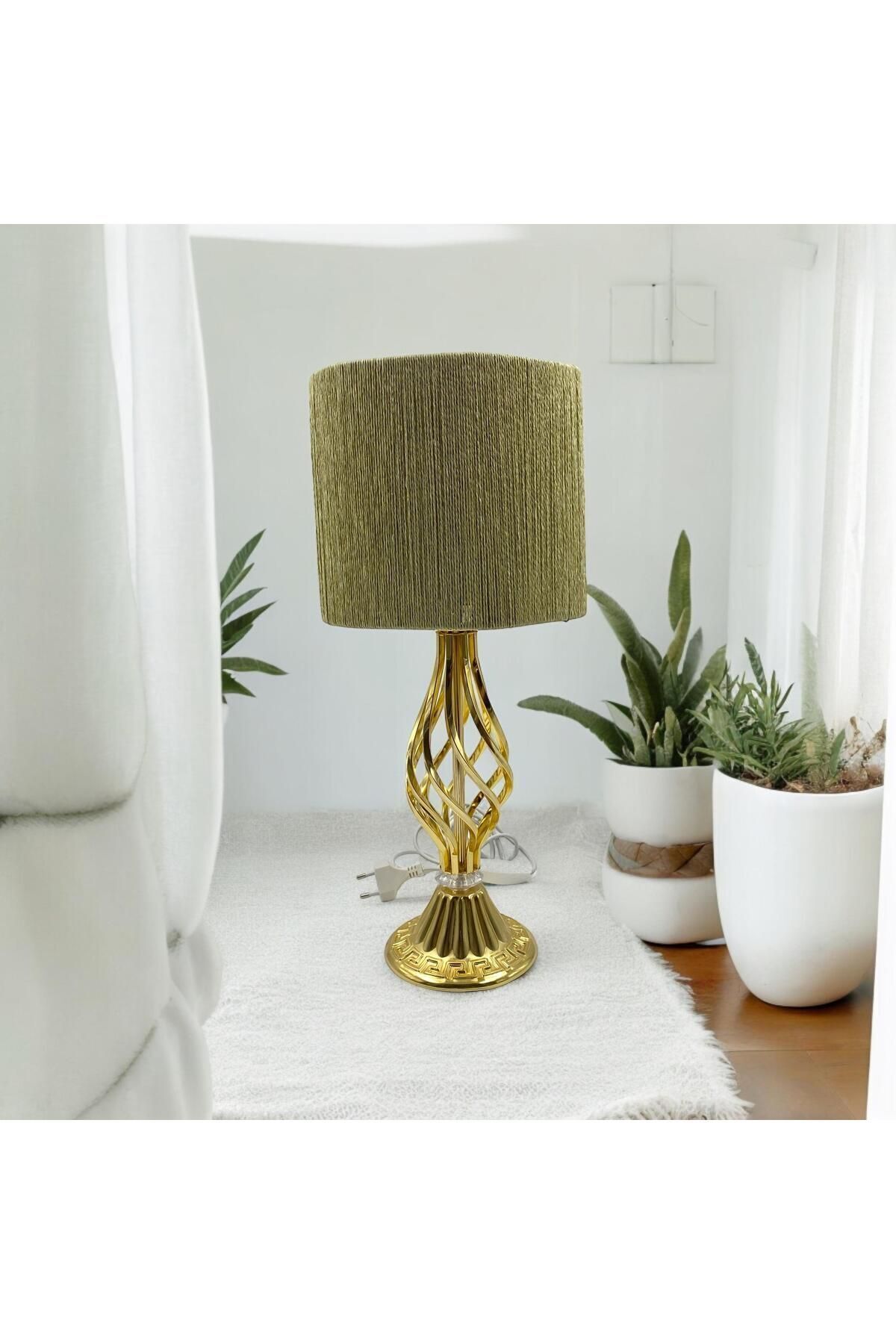 SerenityHaven Burgulu Gold Renk Metal Ayaklı Modern Hasır Örgülü Abajur