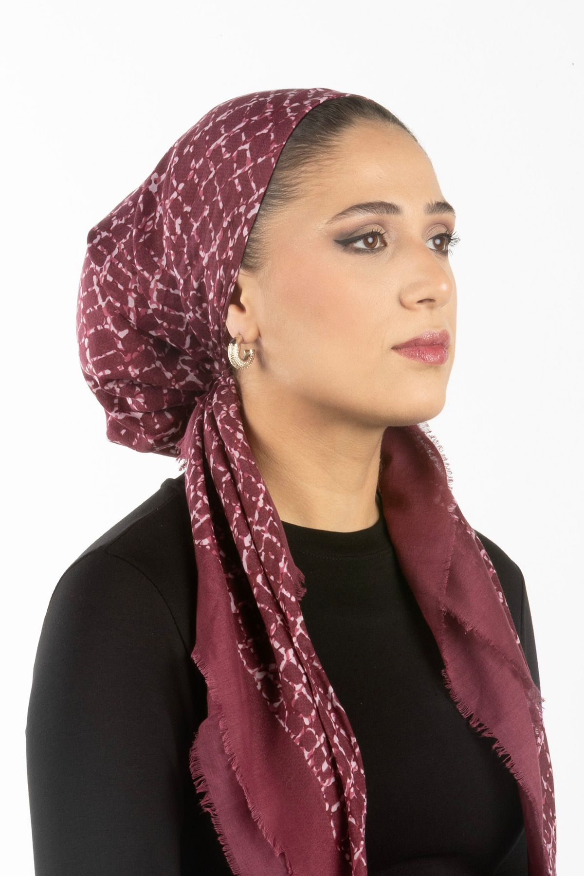 safura Yeni Tasarım Tak-Çıkart Bone Eşarp - Desenli, Ayarlanabilir Ense Lastik, Kaymaz Kadife Şerit
