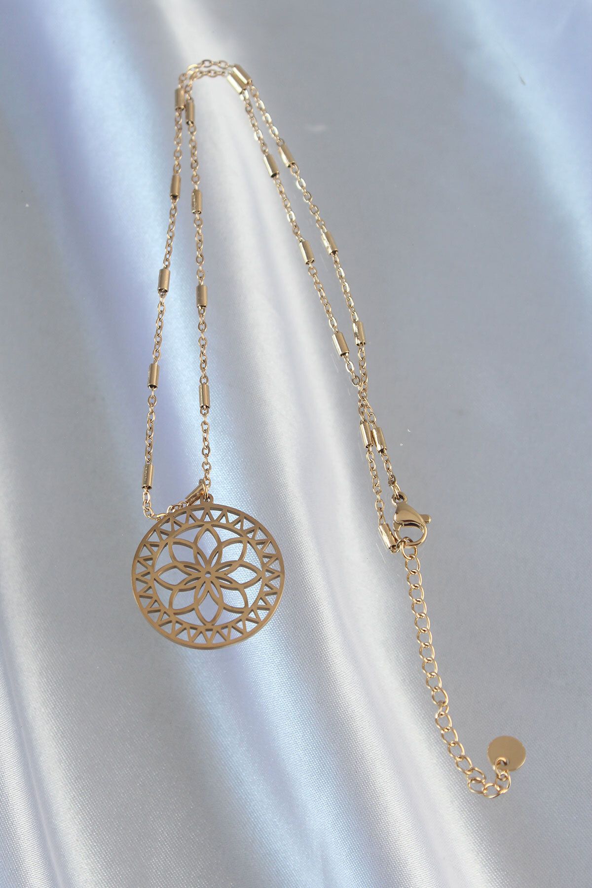 callerrons accessories 316L Çelik Zincir Gold Renk Lotus Model Kolye - EBJ240807W25479