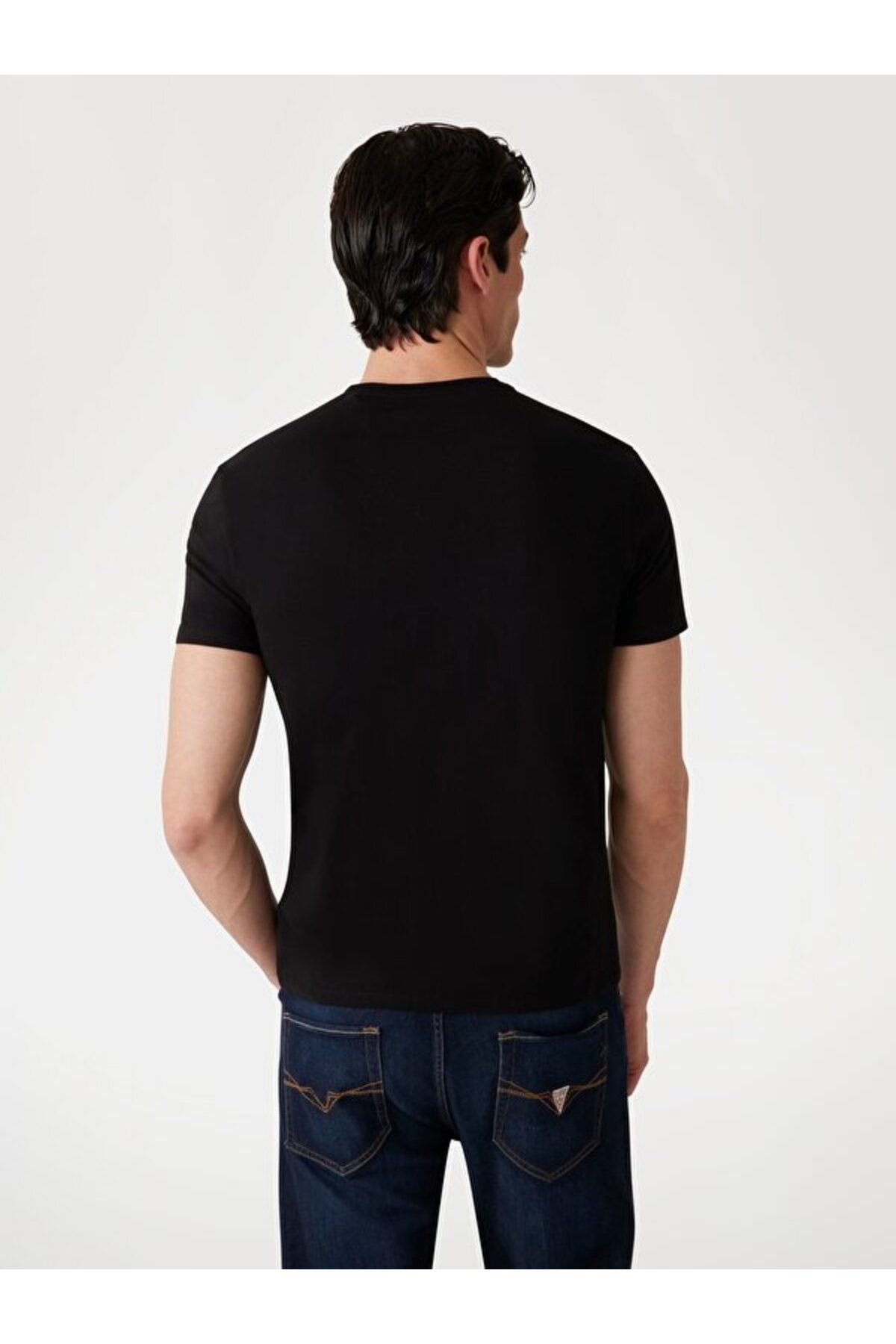 تی شرت مشکی مردانه Slim Fit Core Guess