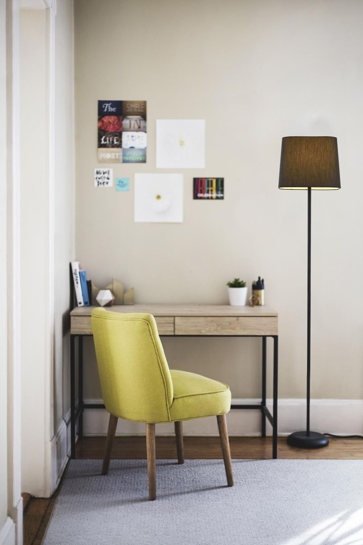 SerenityHaven Hlm-9071-1bs Siyah Boyalı Lambader E27 Metal Kumaş 37x37cm