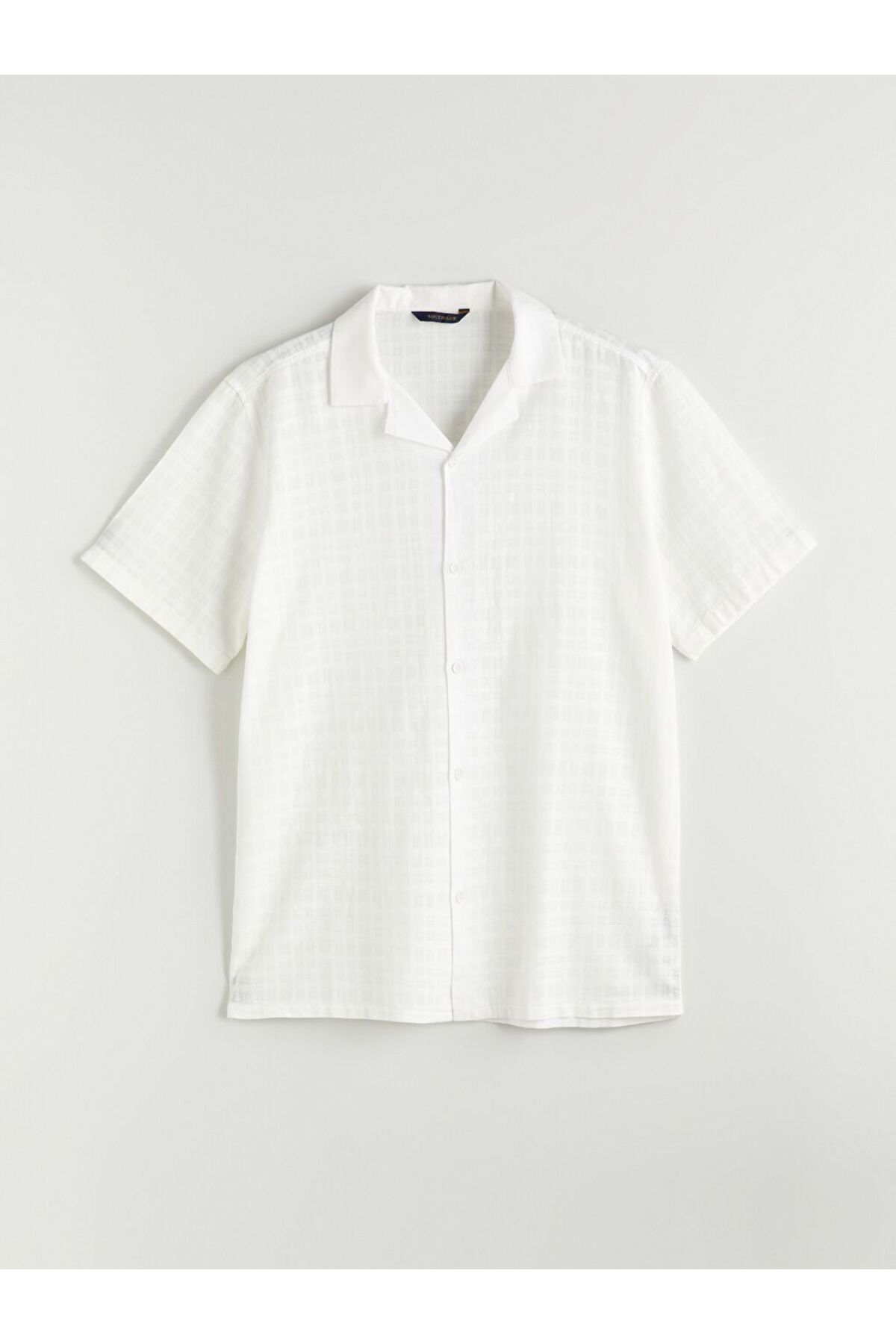 LC Waikiki SOUTHBLUE Regular Fit Resort Yaka Kısa Kollu Erkek Gömlek