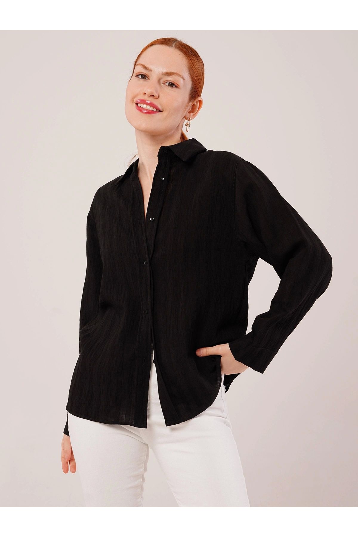 POLEXP Siyah Gömlek - Düğmeli & Çizgili Stil