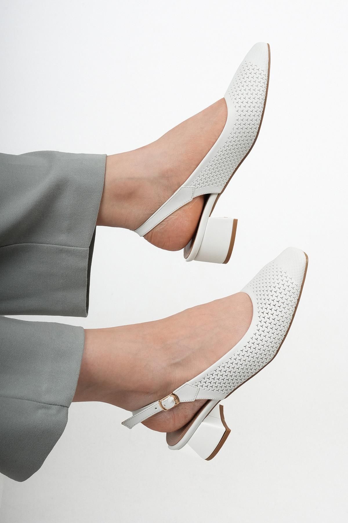 Stilbagshoes AMANDA LAZER BASKILI KADIN AYAKKABI BEYAZ
