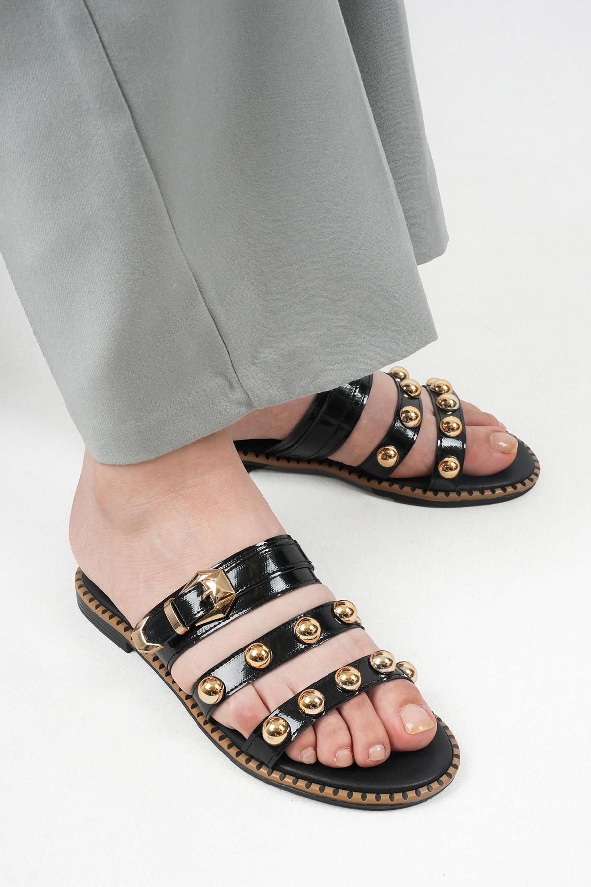 Stilbagshoes İRENE TAŞ DETAYLI KADIN TERLİK SİYAH