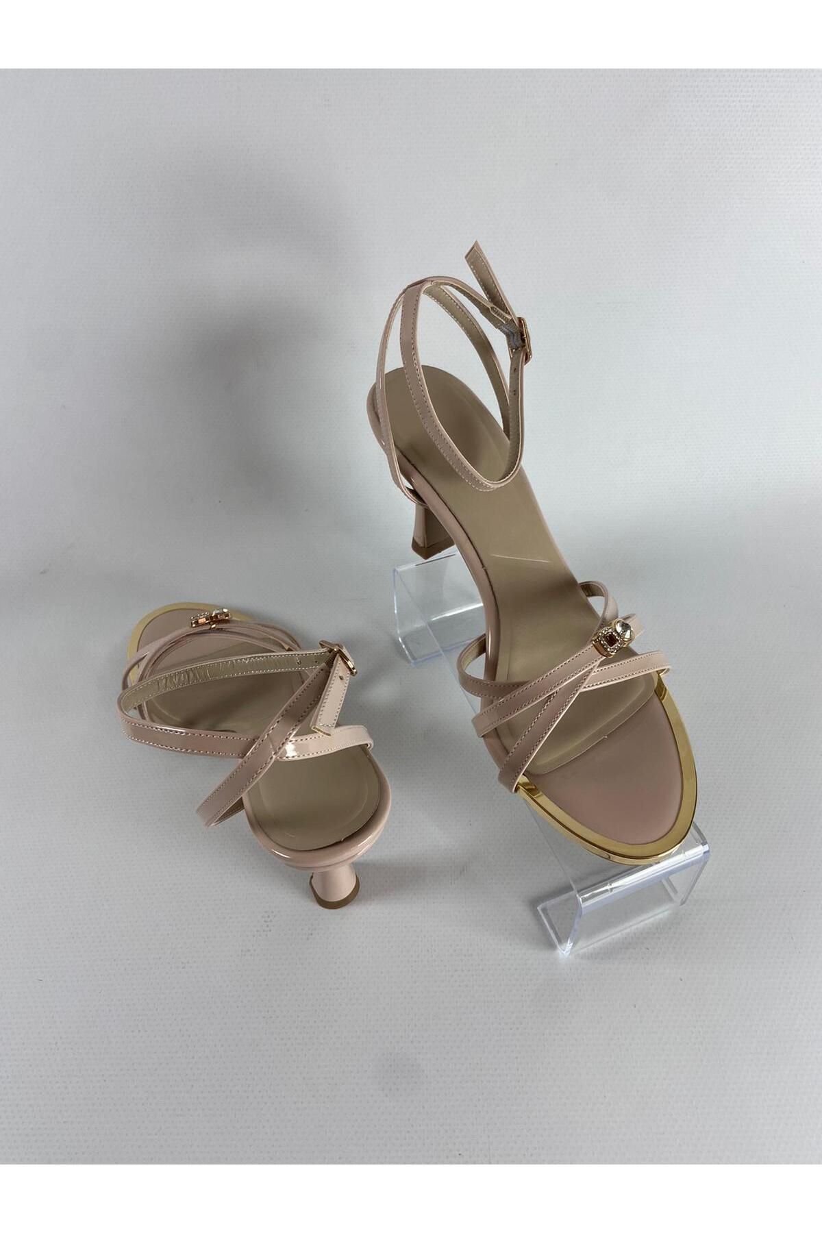 DİVA Kadın İnce Bantlı Topuklu Stiletto Taş Detaylı
