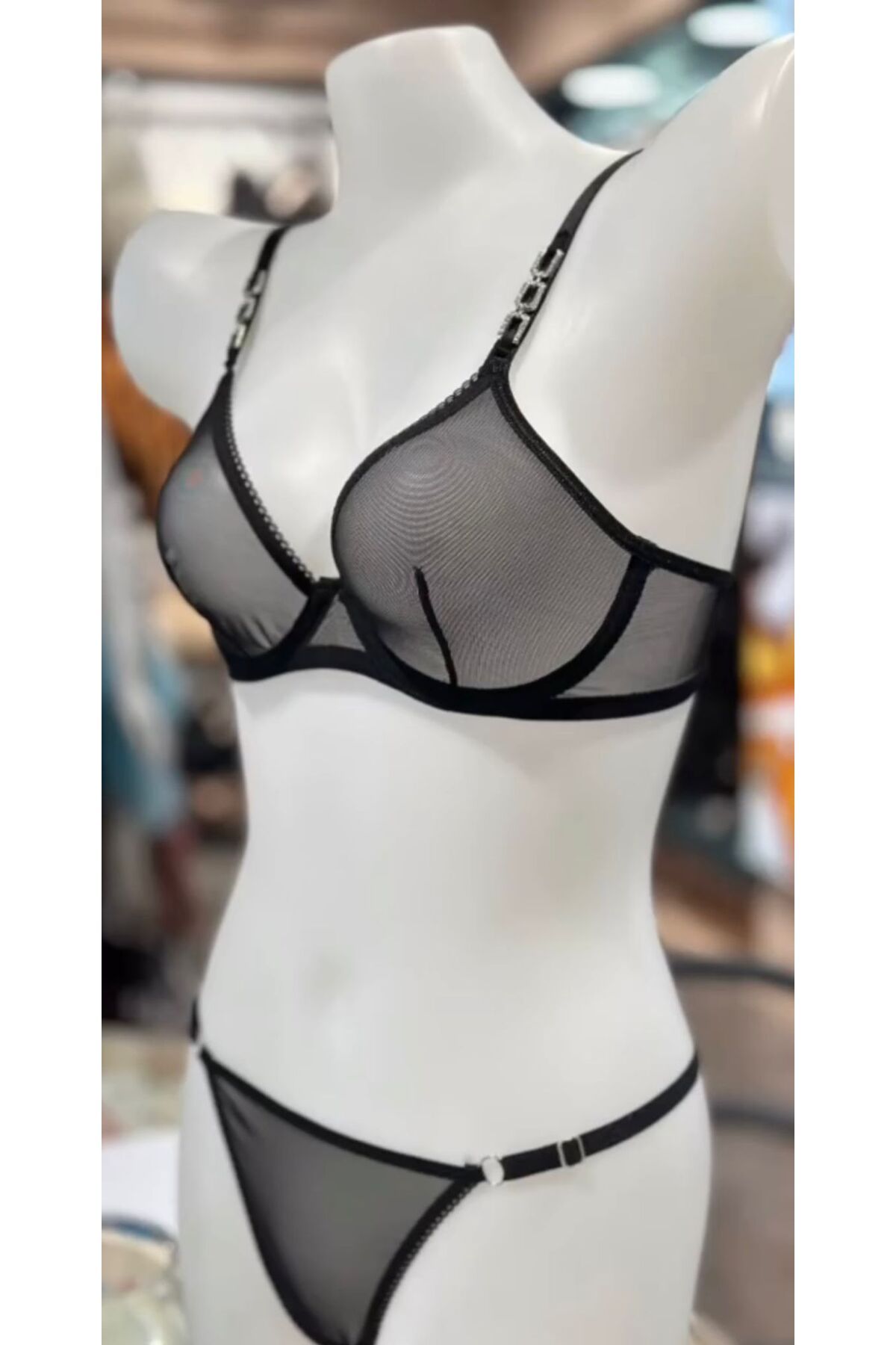 Gamze Day's Lingerie Zincir Taş Detaylı Tül Sütyen Külot Takım - Kapsız