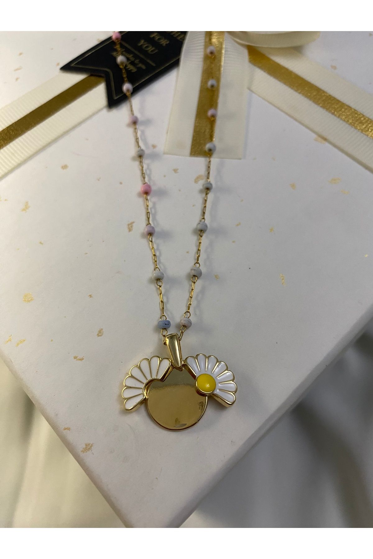 asem jewelry RENKLİ BONCUKLU PAPATYA DETAYLI ÇELİK KOLYE