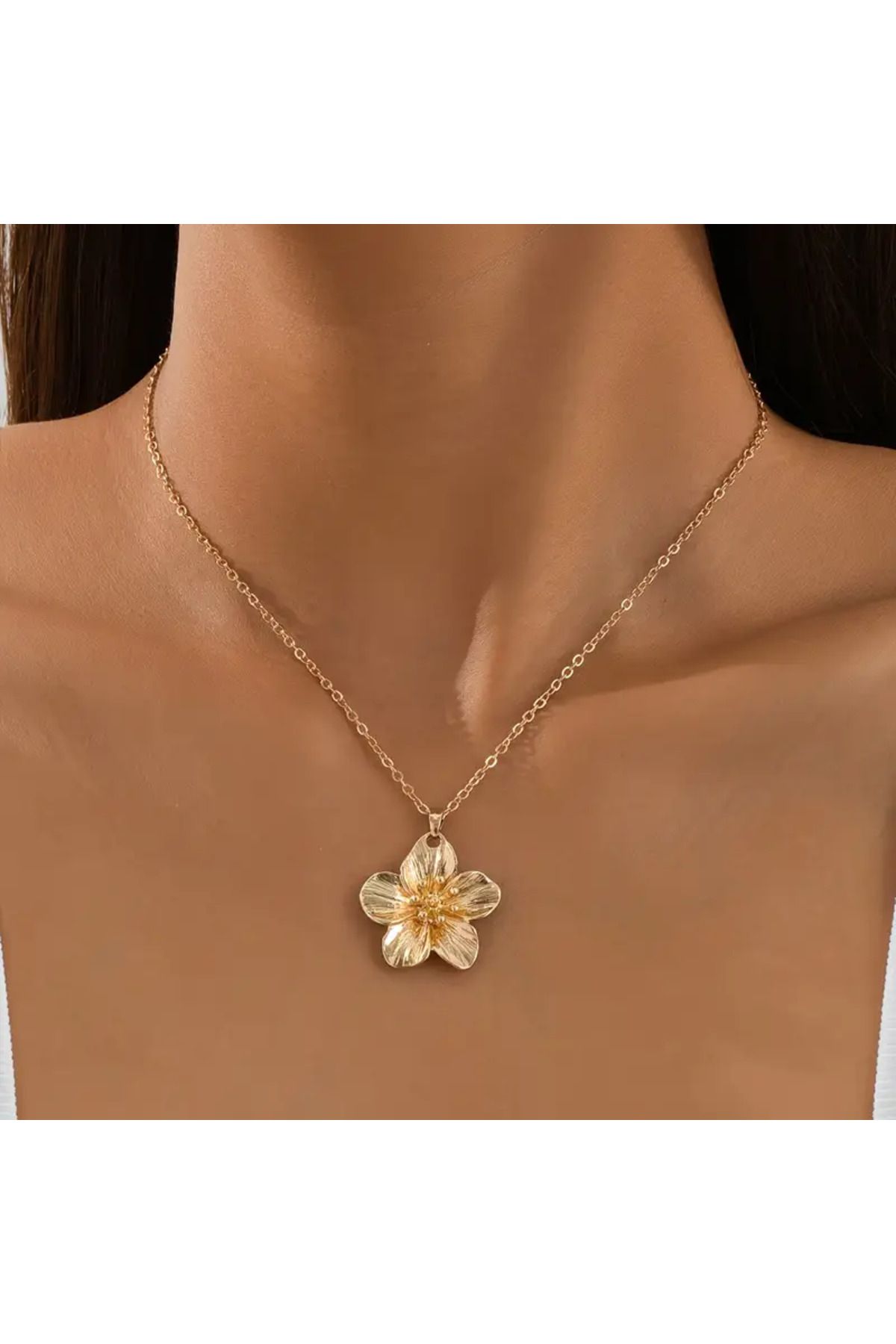 FASHİON JEWELRY Vintage Çiçek Tasarımlı Gold Bujiteri Kolye