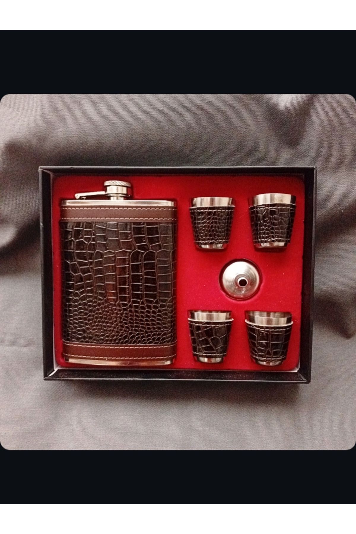 VOLMERİ GİFTS Deri Kaplama 9 Oz Paslanmaz Çelik /Kamp Matarası