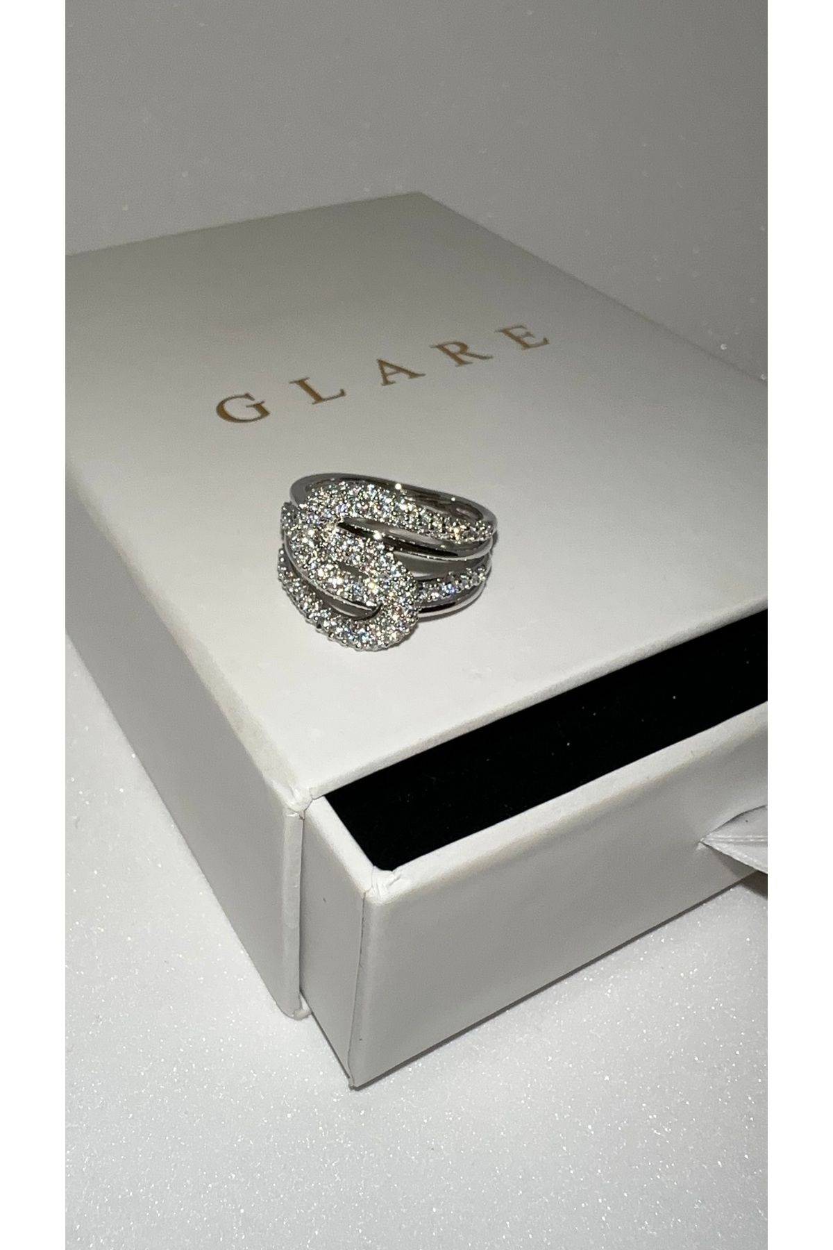 GLARE JEWELRY 3lü Görünüm Model Lüks Zirkon Taşlı Tasarım Paslanmaz Çelik Gümüş Kaplama Yüzük