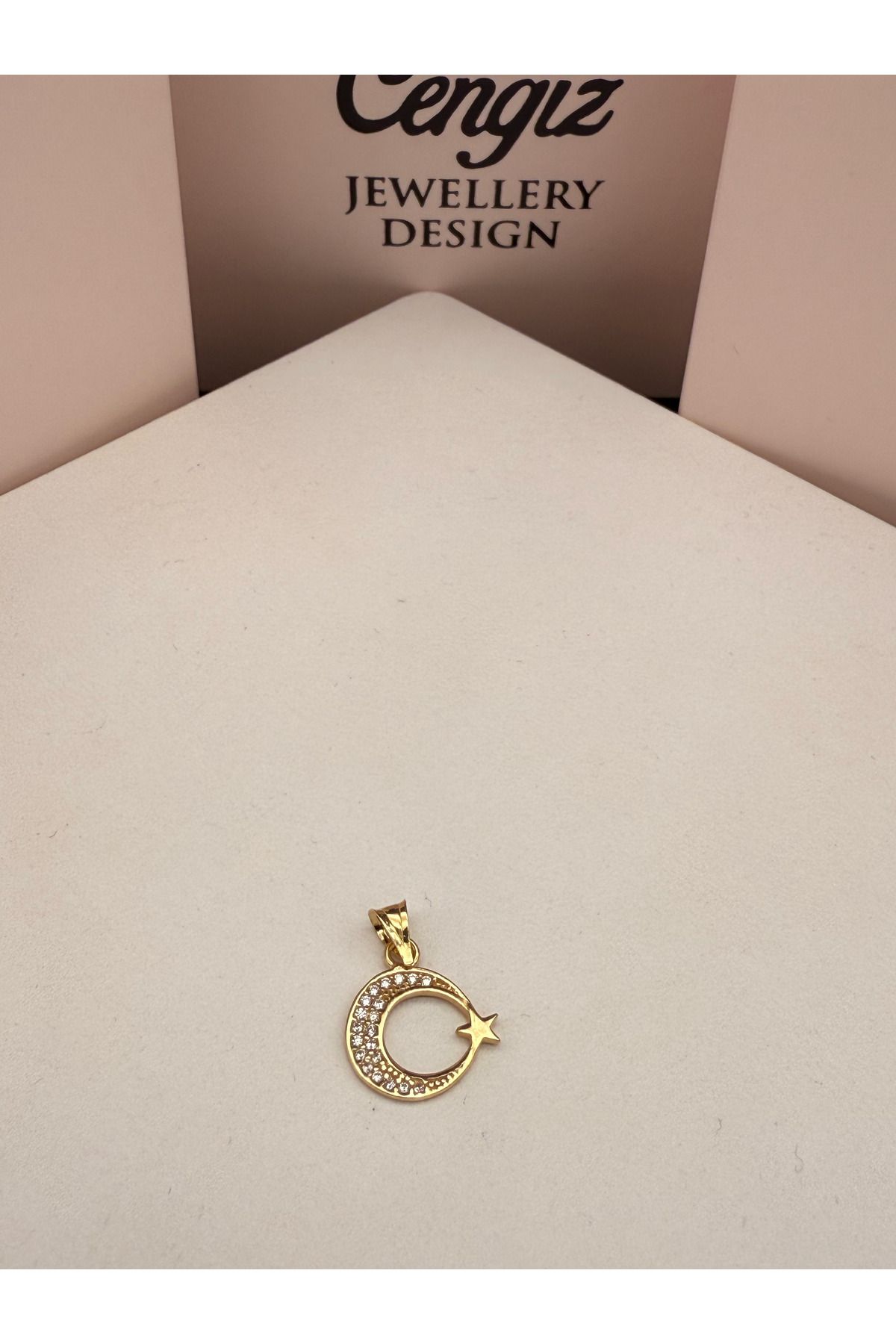 cengizjewellery 14 Ayar Altın Taşlı Ay Yıldız Türk Bayrağı Kolye Ucu