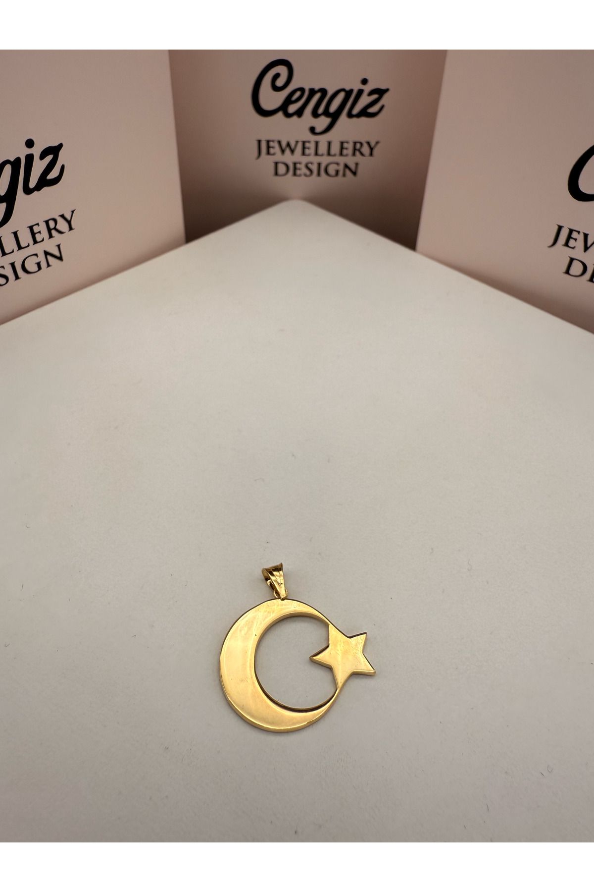 cengizjewellery 14 Ayar Büyük Ay Yıldız Türk Bayrağı Kolye Ucu