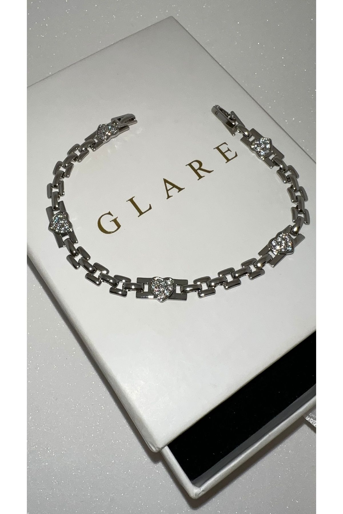 GLARE JEWELRY Gümüş Rodyumlu Kalpli Taşlı Tasarım Pırlanta Modeli Zincir Çelik Bileklik 15+3cm