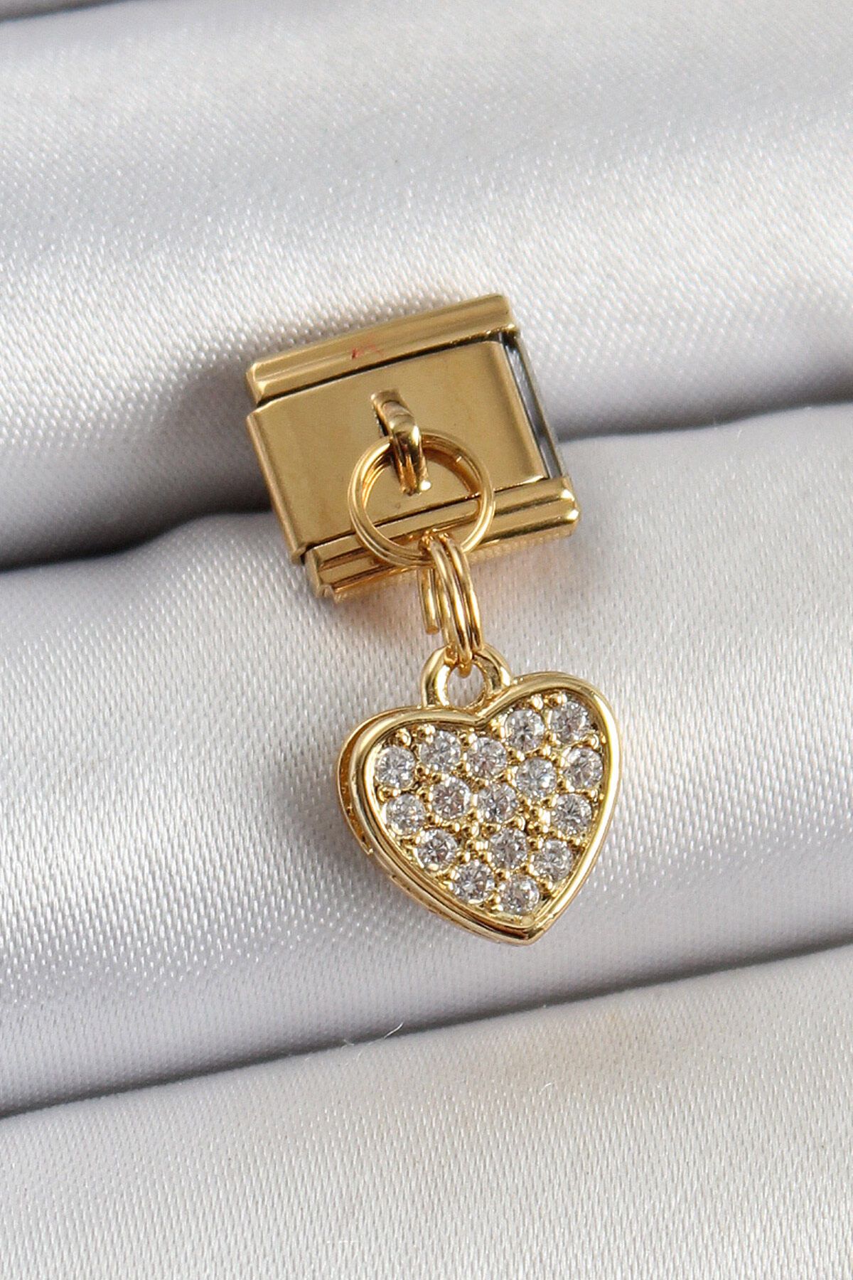 Avantaj Kapıda ® 316L Çelik Sallantılı Zirkon Taşlı Kalp Model Gold Renk Nomination Charm