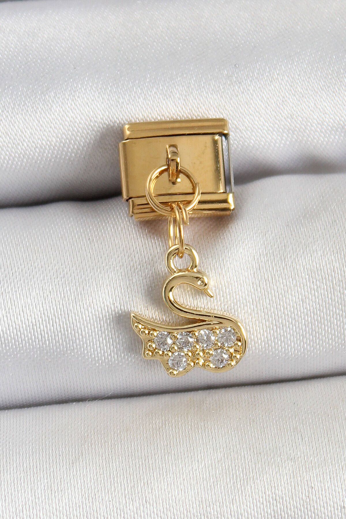 Avantaj Kapıda ® 316L Çelik Sallantılı Zirkon Taşlı KuğuModel Gold Renk Nomination Charm