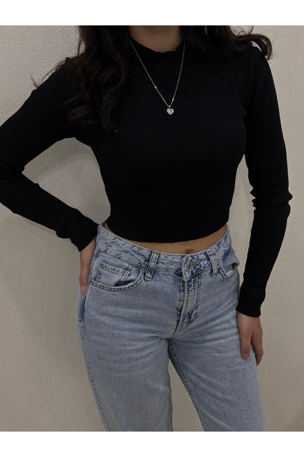 MODA Siyah fitilli kumaş uzun kollu crop