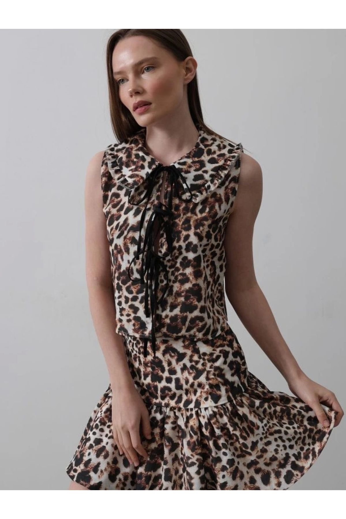 POLEXP Fiyonk Detaylı Bluz - Leopar