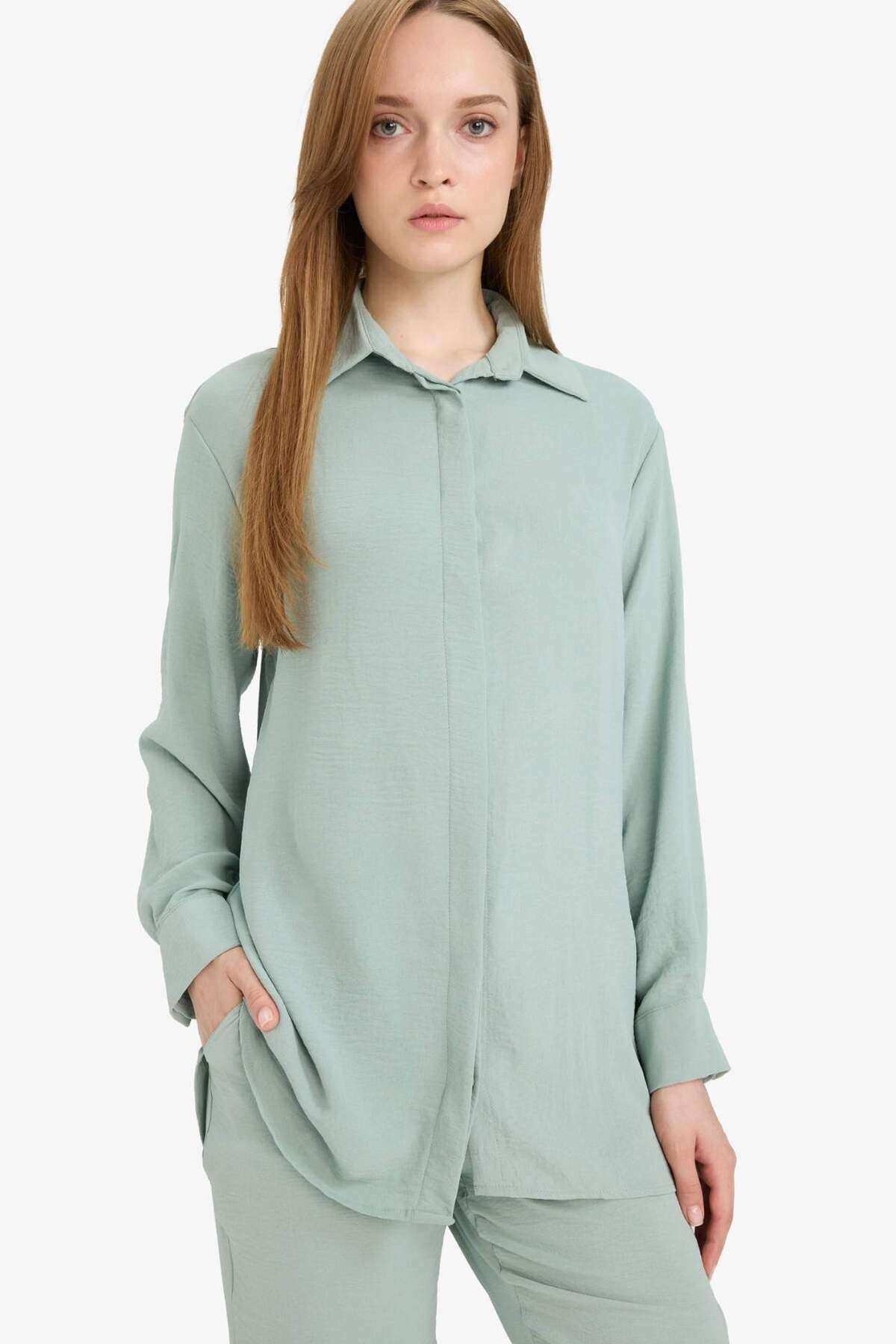 DeFacto Relax Fit Basic Düz Uzun Kollu Gömlek Tunik D2991AX25SM