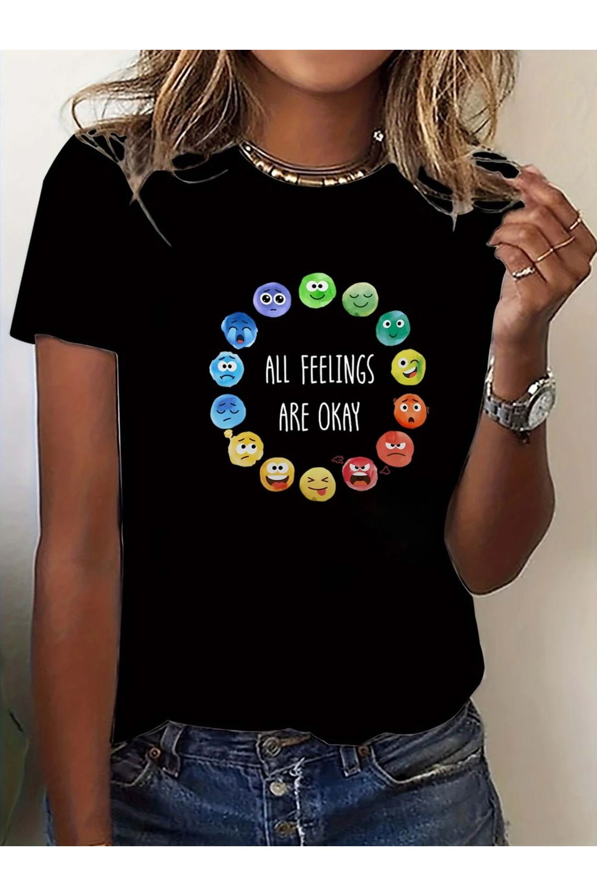 aynewmoda Kadınlar İçin Renkli Emoji Daireli Günlük Yuvarlak Yakalı Tişört, Kısa Kollu