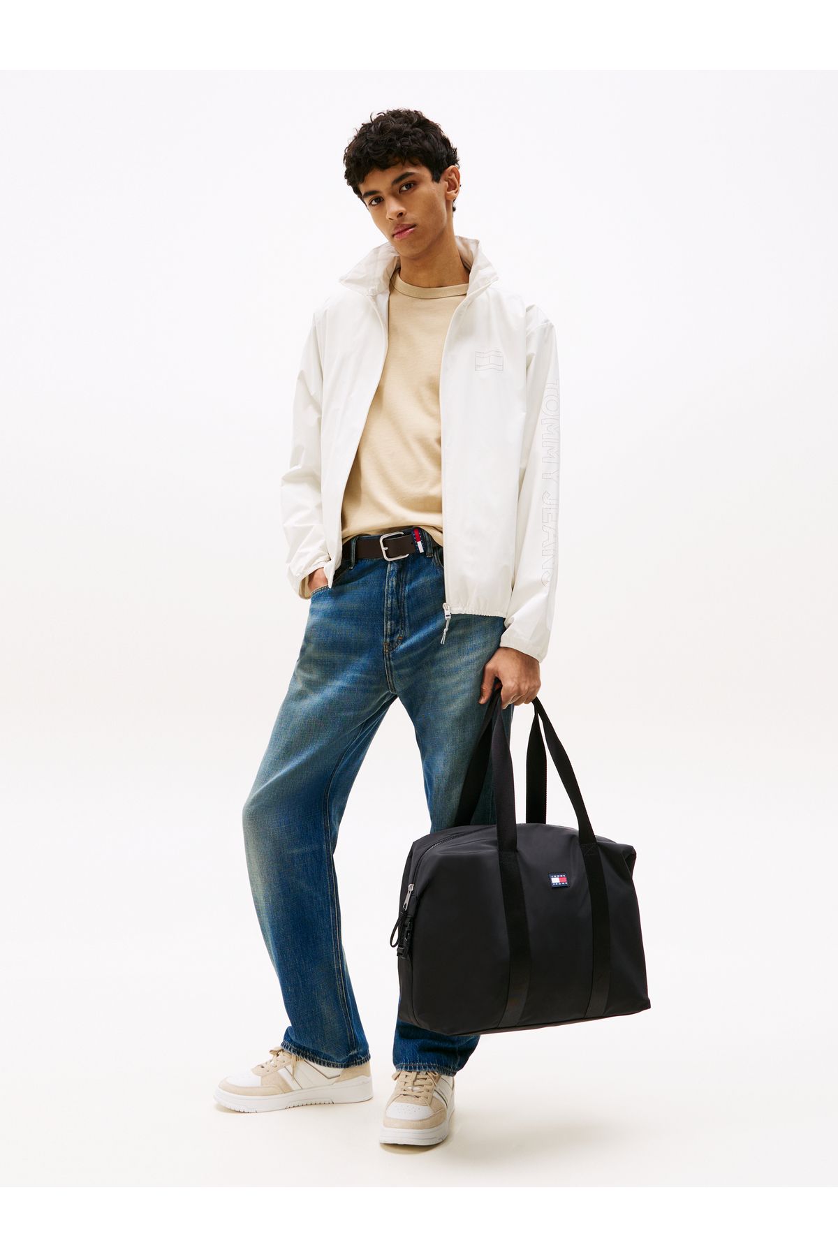 Tommy Hilfiger Black Luggage with Best Prices - Trendyol