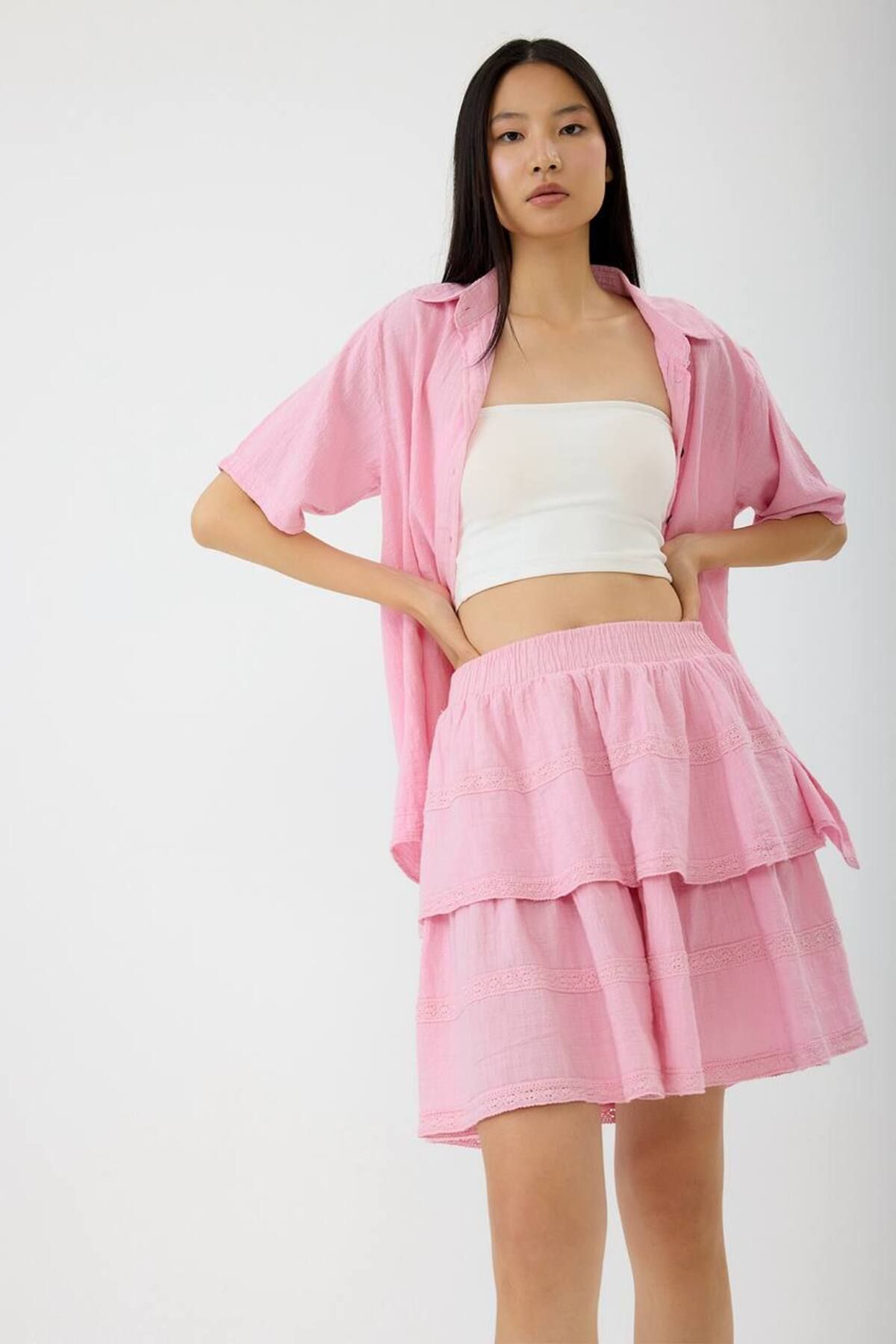 Butik Floral Lace Hem Skirt
