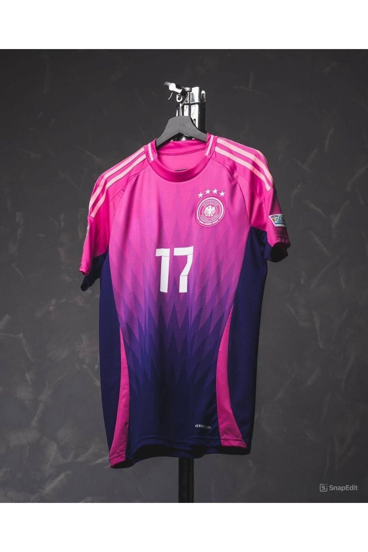 Atlas Global Almanya Milli Takım 24/25 Yeni Sezon Florian Wirtz 17 Futbol Forması Pembe