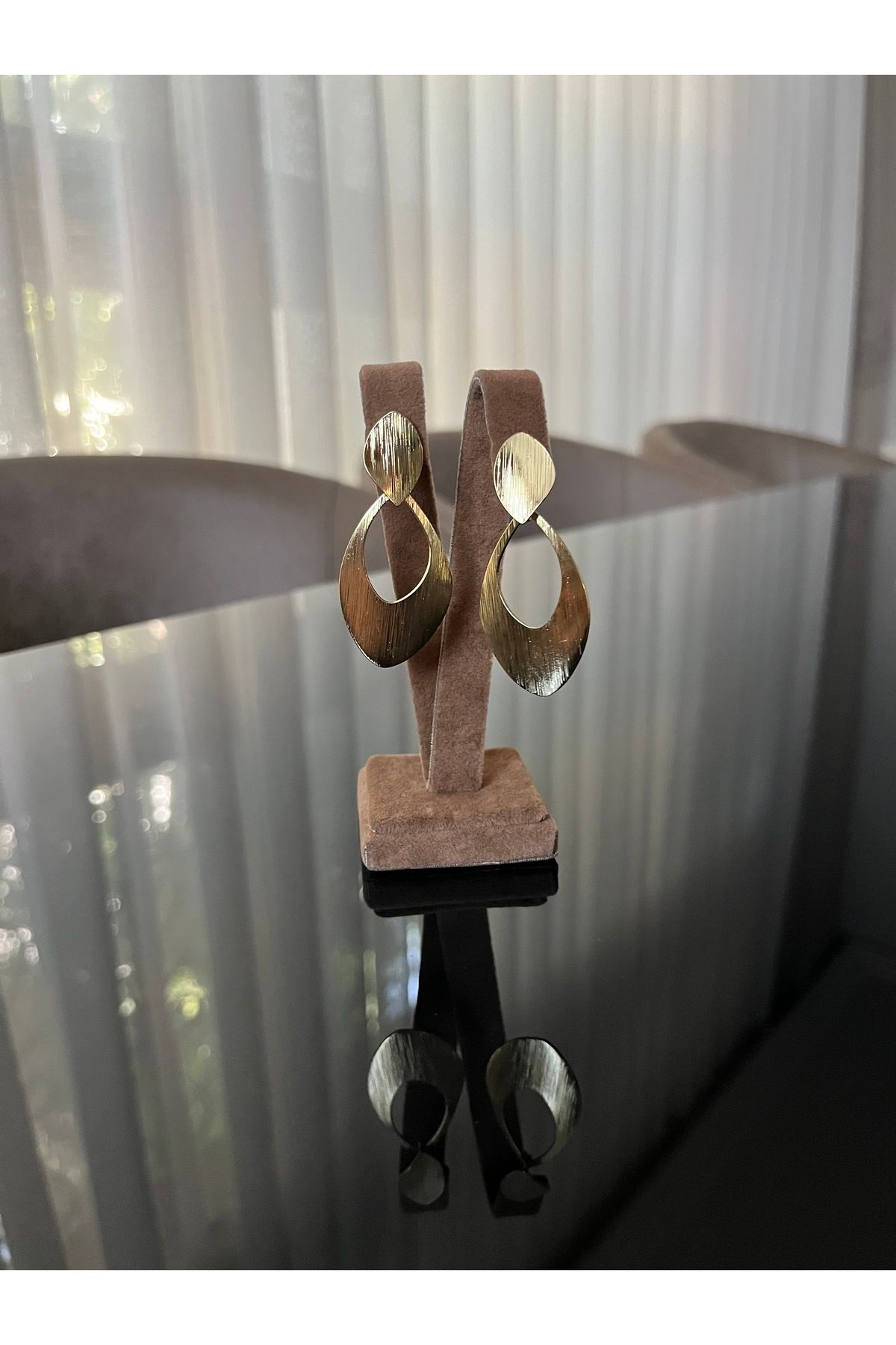 CHI COLLECTION Çelik Sallantılı Gold Küpe