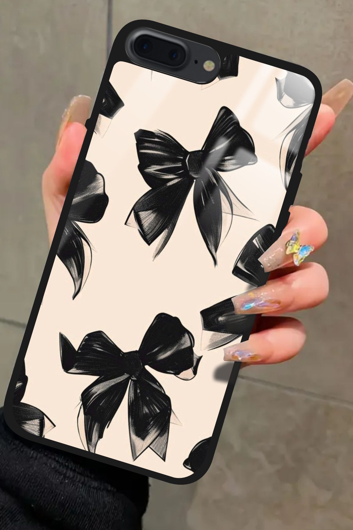 Snacase iPhone 8 Plus Uyumlu Siyah Kurdele Tasarımlı Glossy Premium Kılıf
