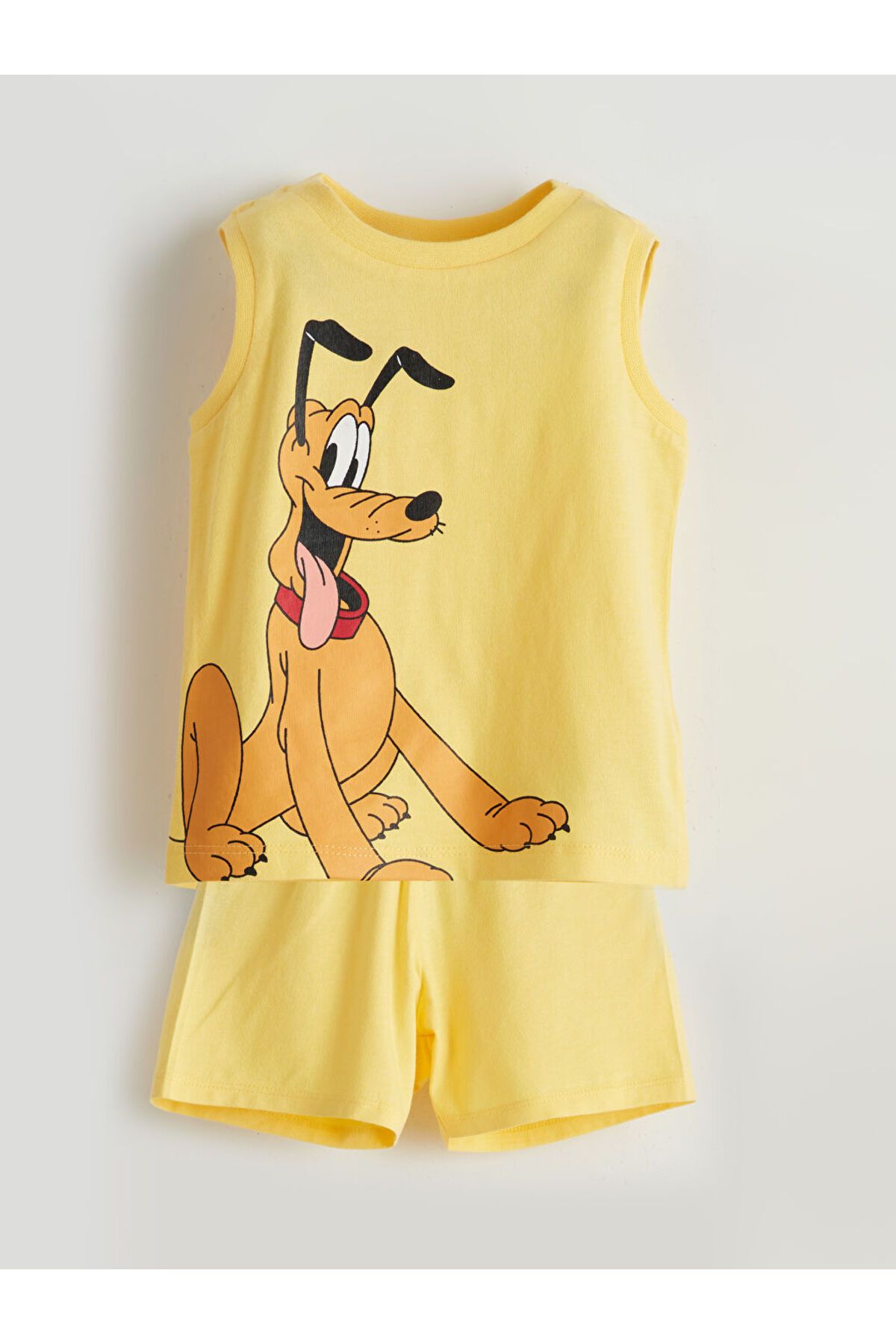 LC Waikiki LCW baby Sari Pluto Baskılı Erkek Bebek Şortlu Pijama Takım