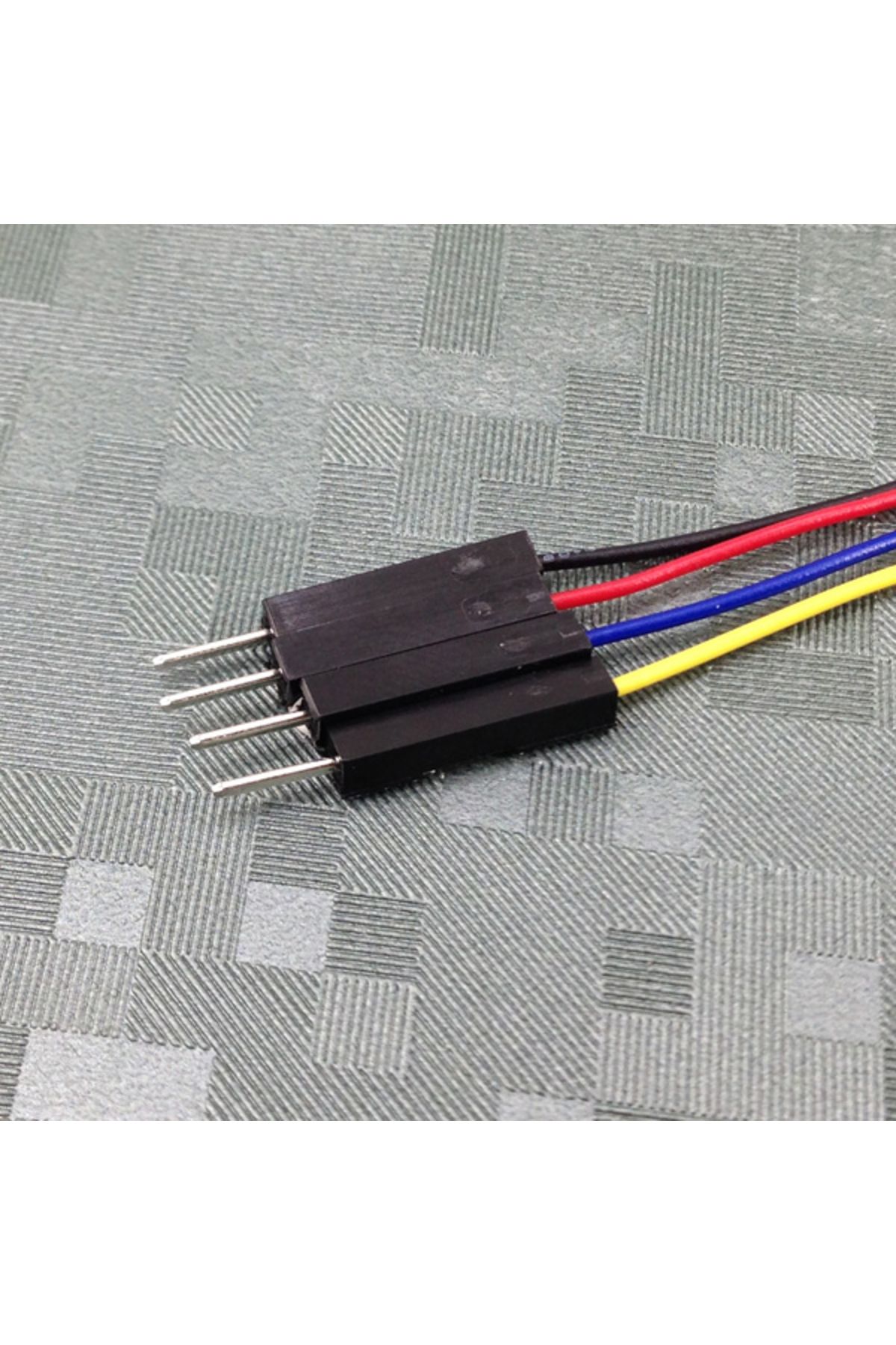 Sparkfun-Retracted Qwiic Cable - Breadboard 2