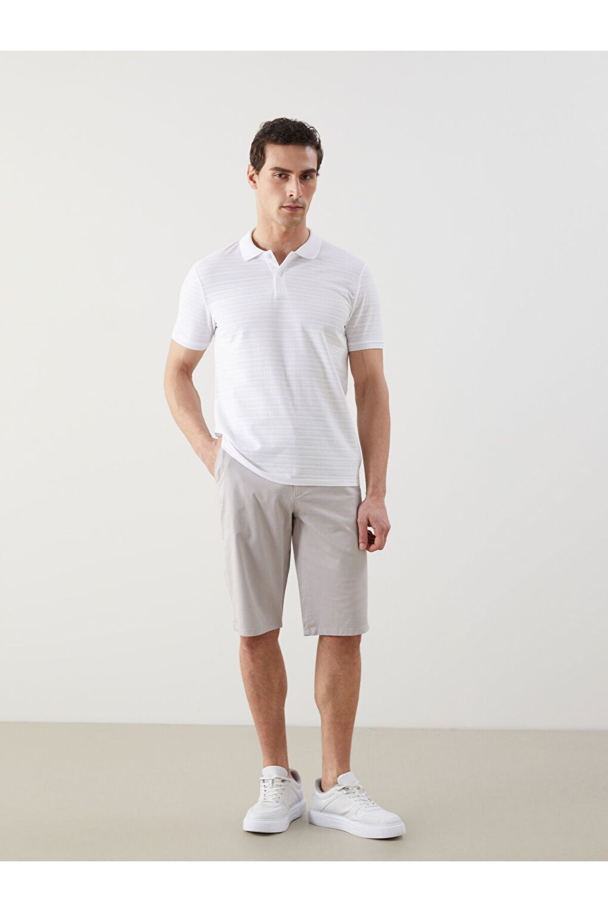 LC Waikiki Yeni Sezon Standart Kalip Gabardin Erkek Sort - S51097Z8
