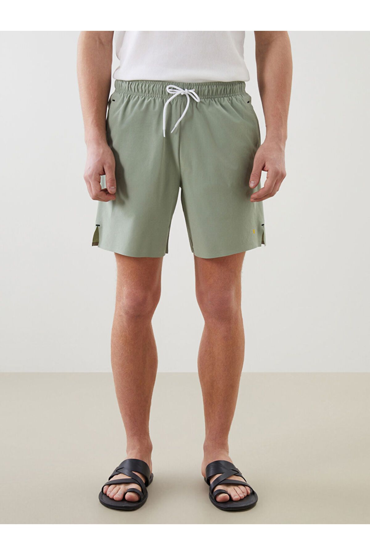 LC Waikiki-LCW Short Length Basic Men's Sea Shorts 2
