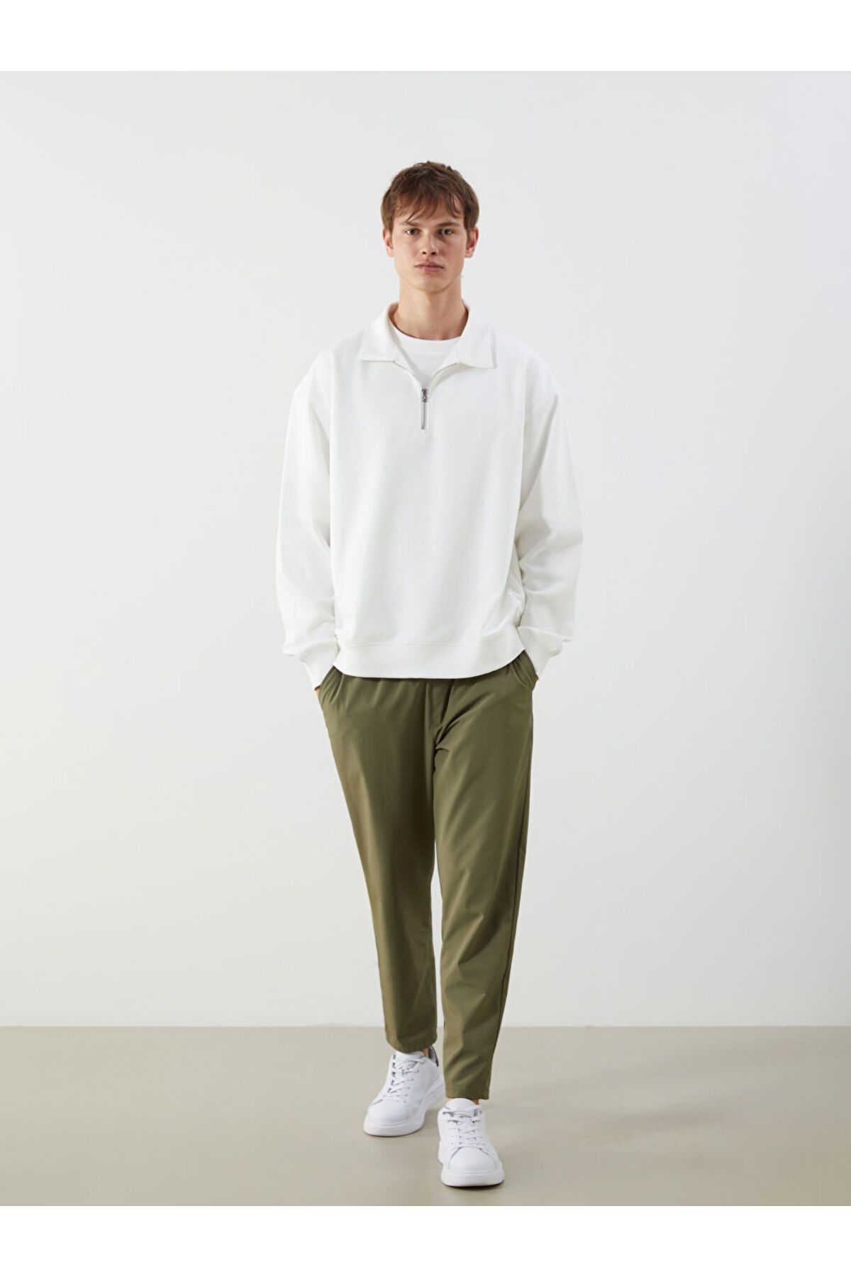 LC Waikiki Standart Kalıp Gabardin Erkek Pantolon