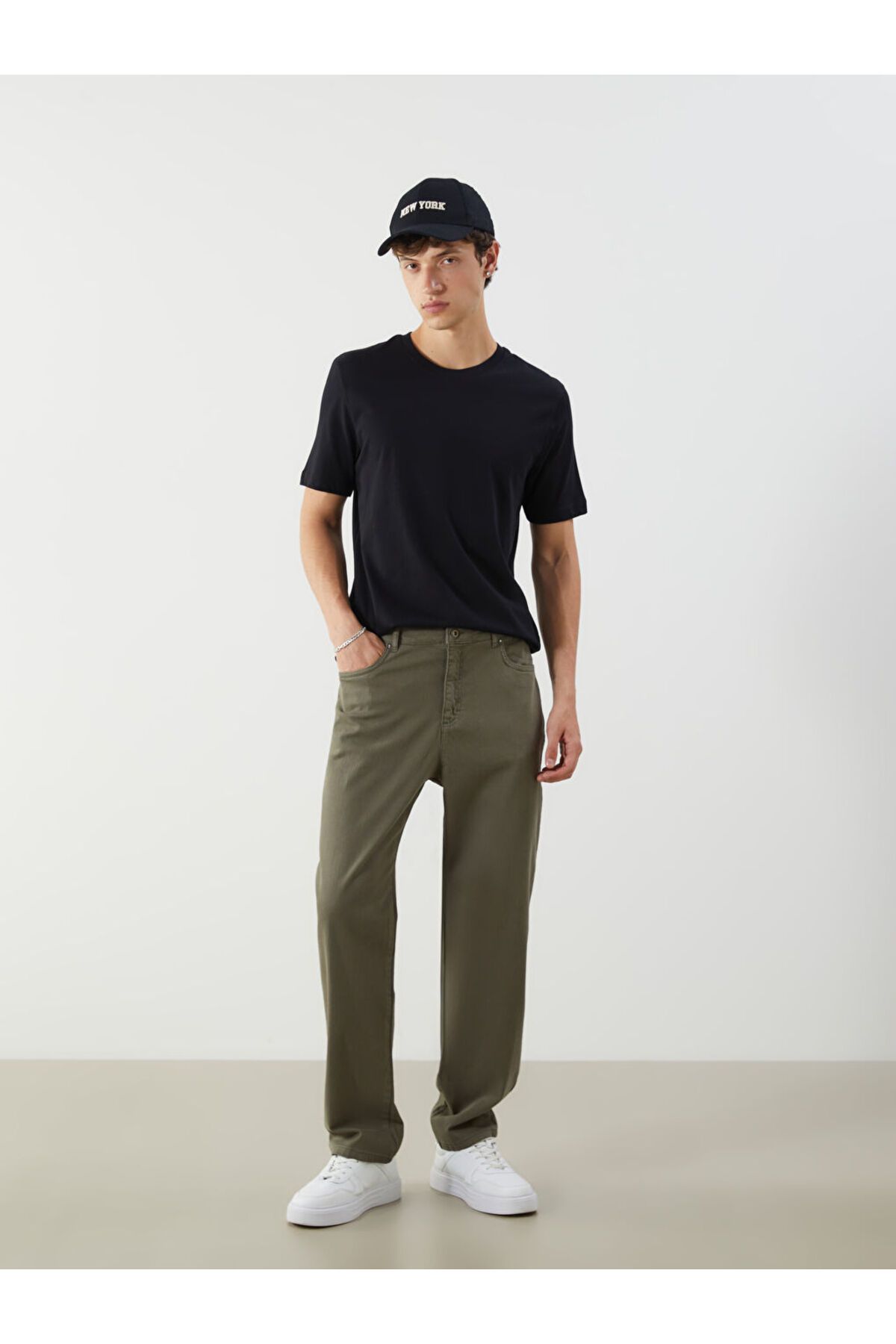 LC Waikiki Slim Fit Gabardin Erkek Pantolon