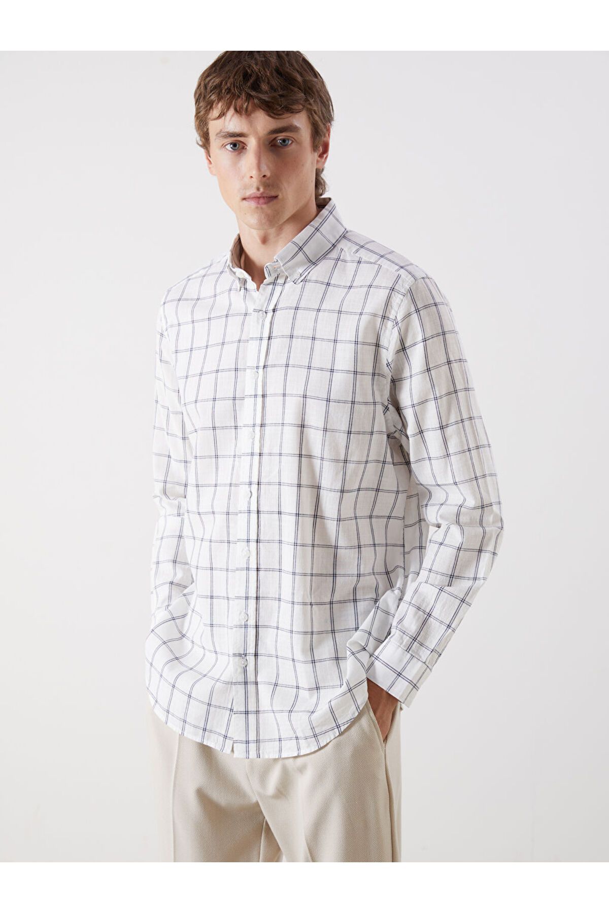 LC Waikiki Regular Fit Uzun Kollu Ekose Erkek Gömlek