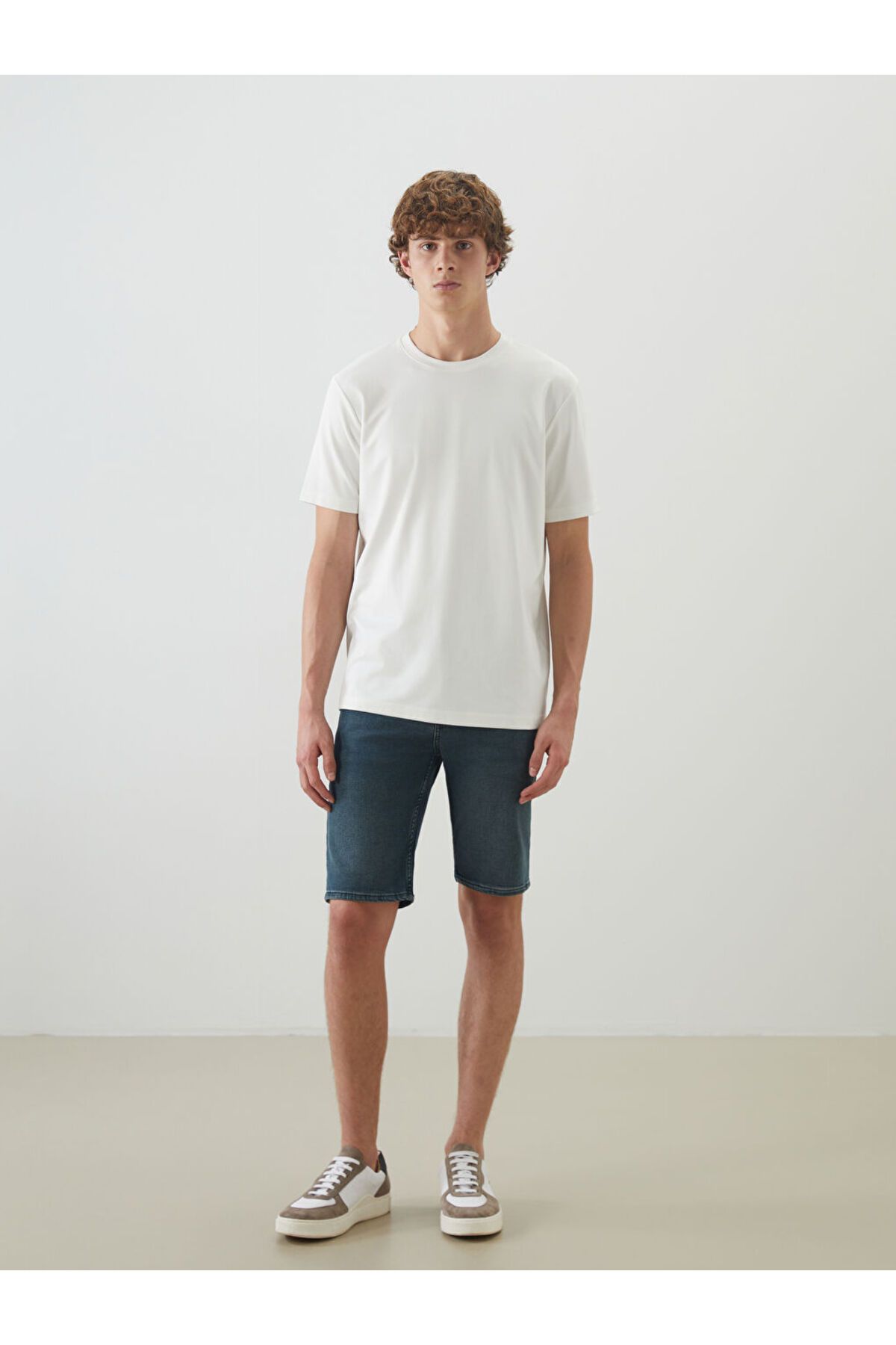 LC Waikiki Süper Skinny Fit Erkek Jean Şort