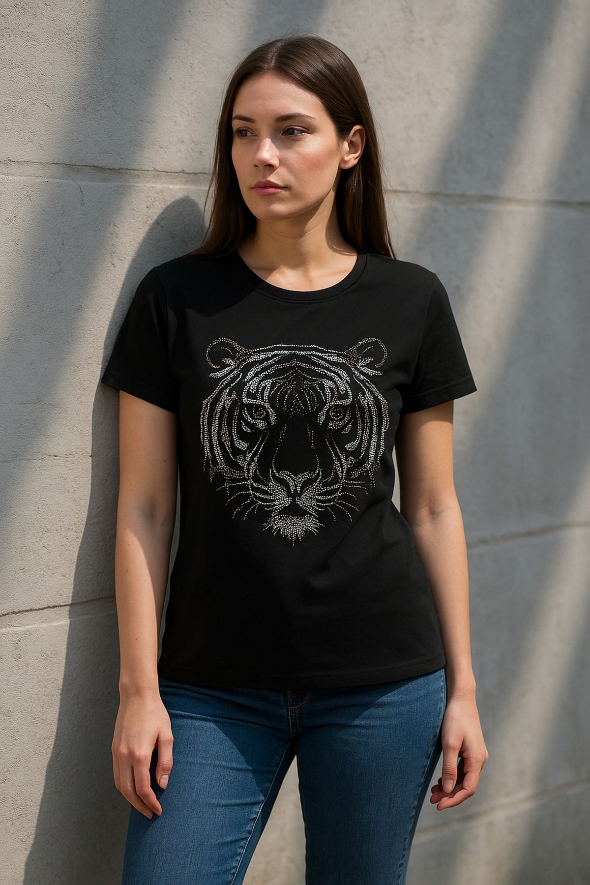 Stilim Aslan taşlı T-shirt