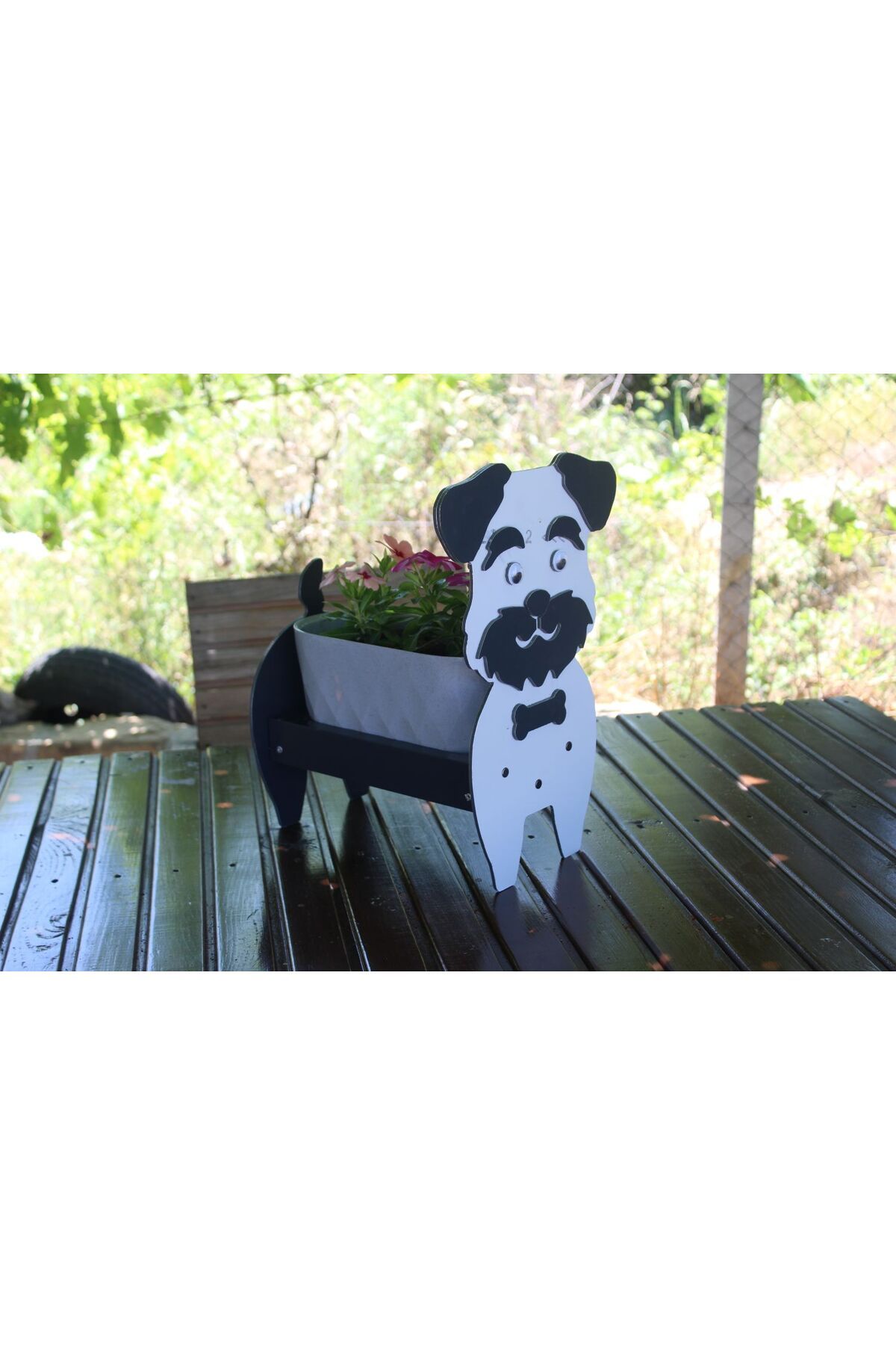 KEHRİBARBEBEK bu sevımlı saksı standı boyut 41 cm yükseklik x 31 cm uzunluk x 22 cm genişlik LISANSLI