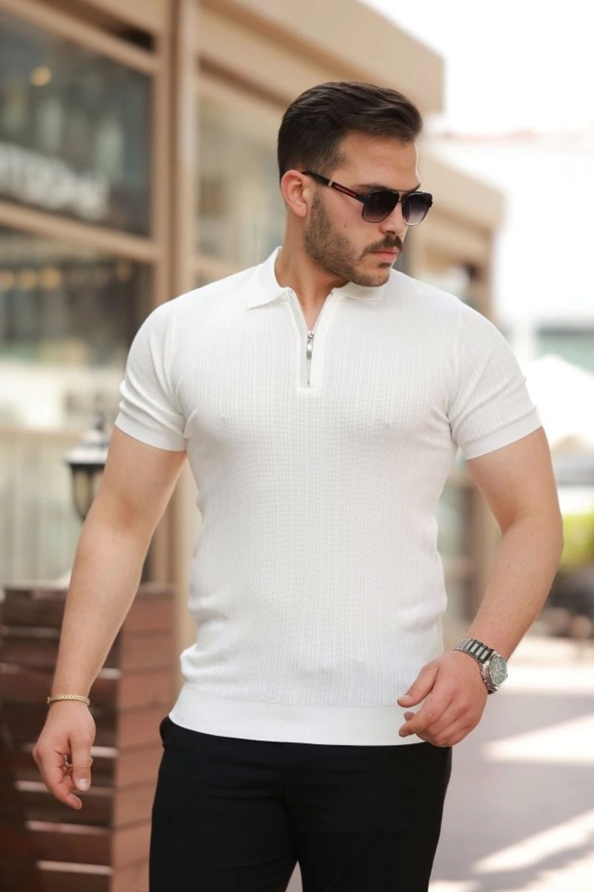 Butik Erkek Fermuar Yakalı Kısa Kollu Tişört