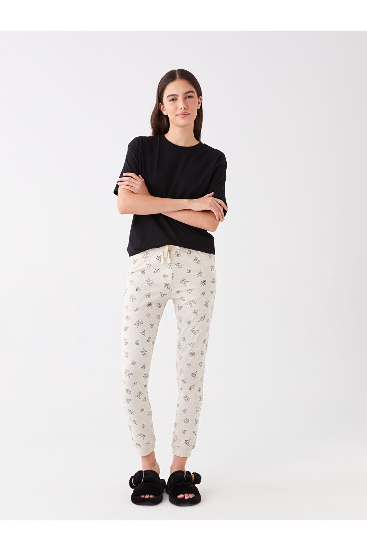 LC Waikiki LCW DREAM Bej Beli Lastikli Desenli Kadın Jogger Pijama Altı S41929Z8NVY25