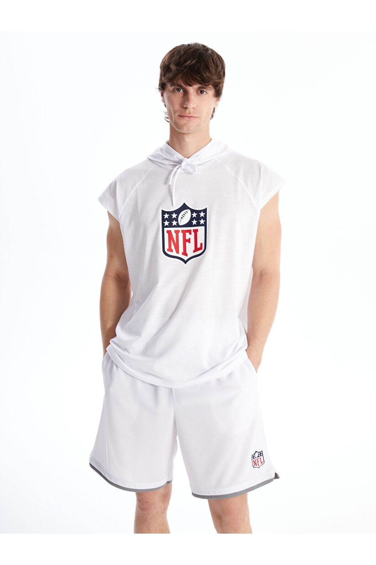 LC Waikiki Kapüşonlu Nfl Baskılı Penye Erkek Kolsuz Tişört