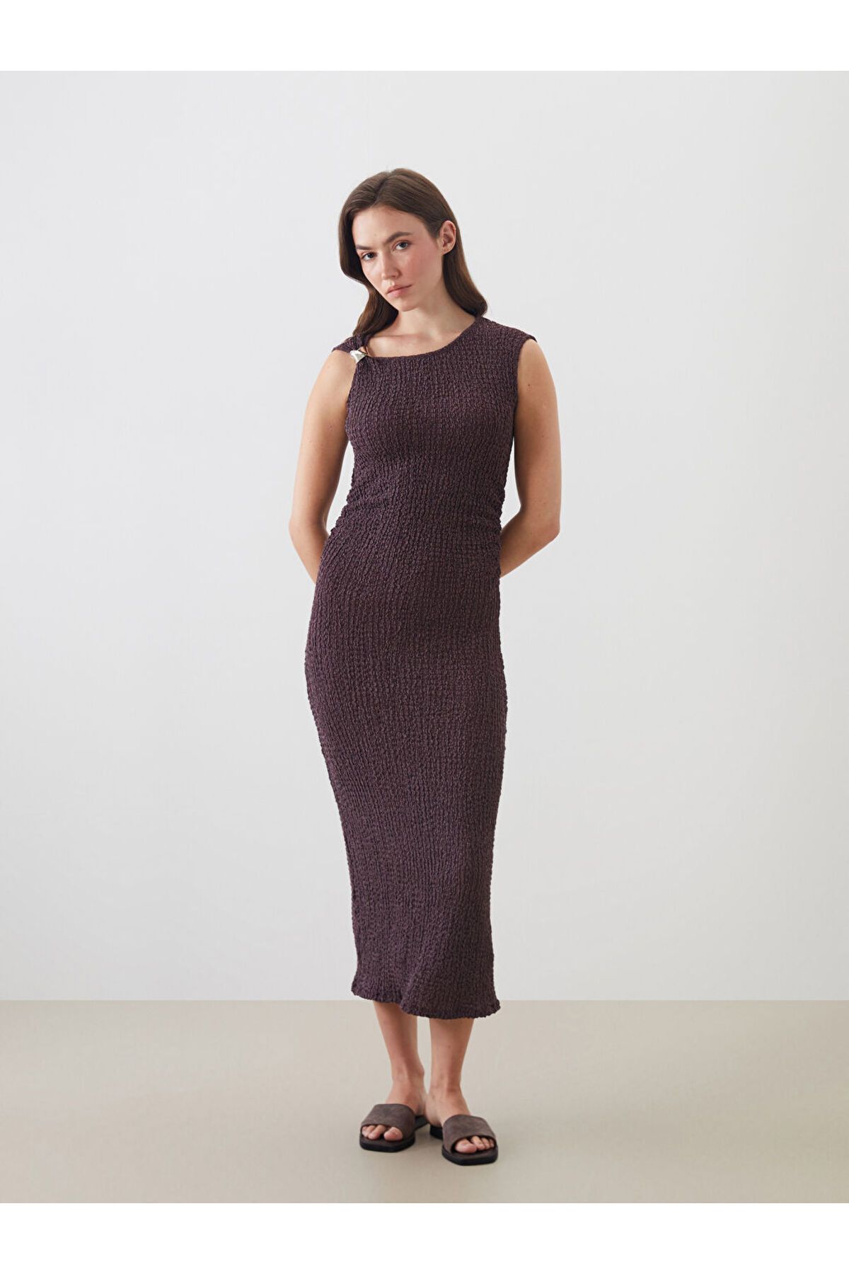 LC Waikiki Bisiklet Yaka Büzgülü Bodycon Elbise