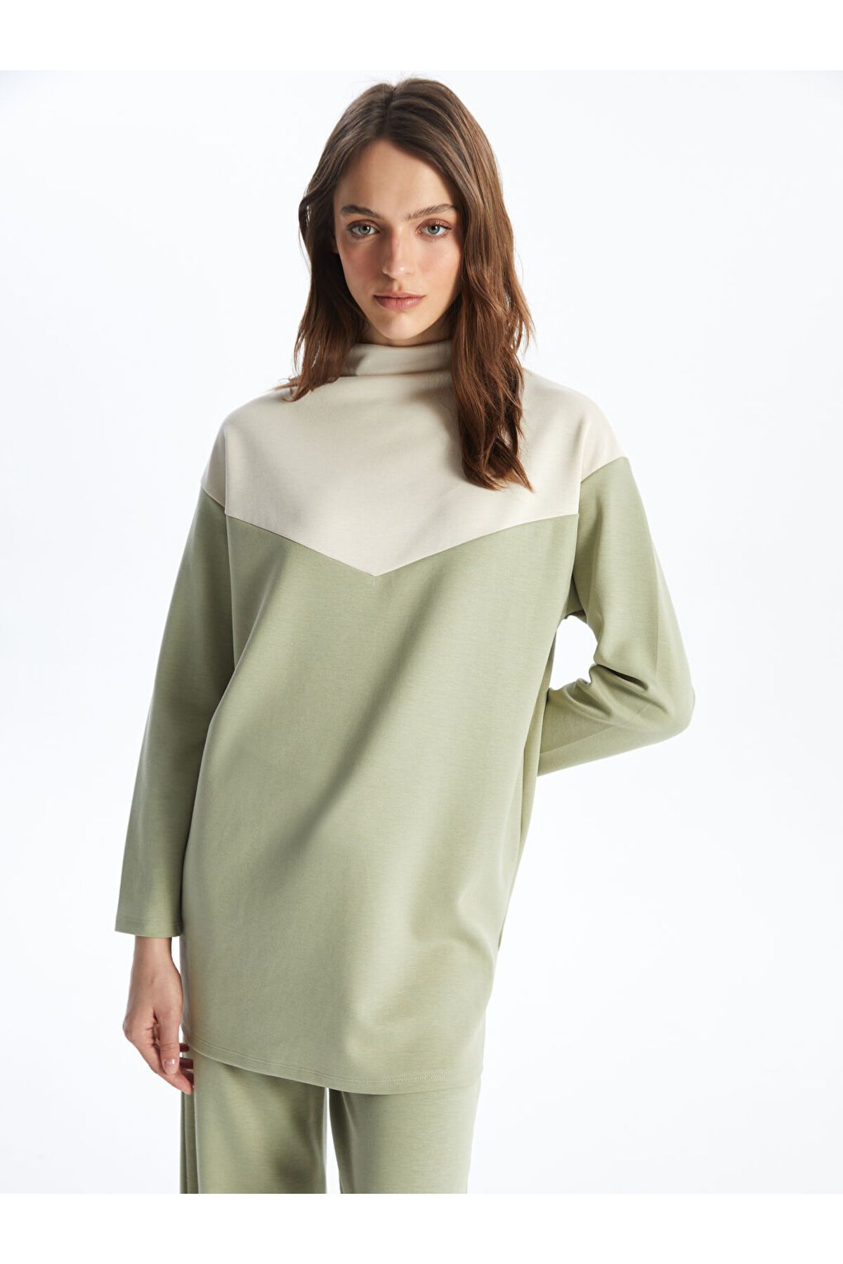 LC Waikiki Dik Yaka Renk Bloklu Oversize Kadın Tunik