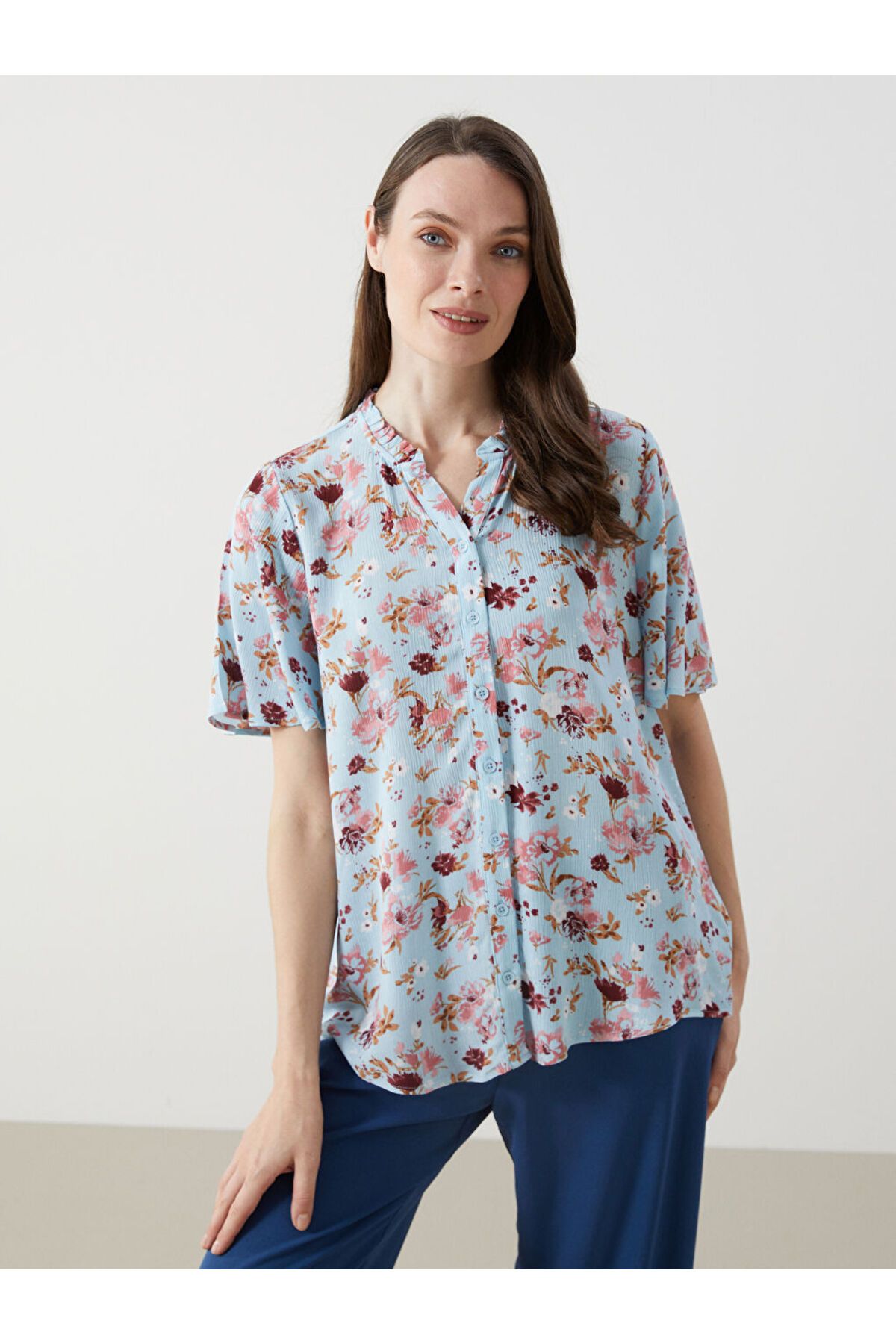 LC Waikiki LCW Regular Fit Krinkle Kadın Gömlek